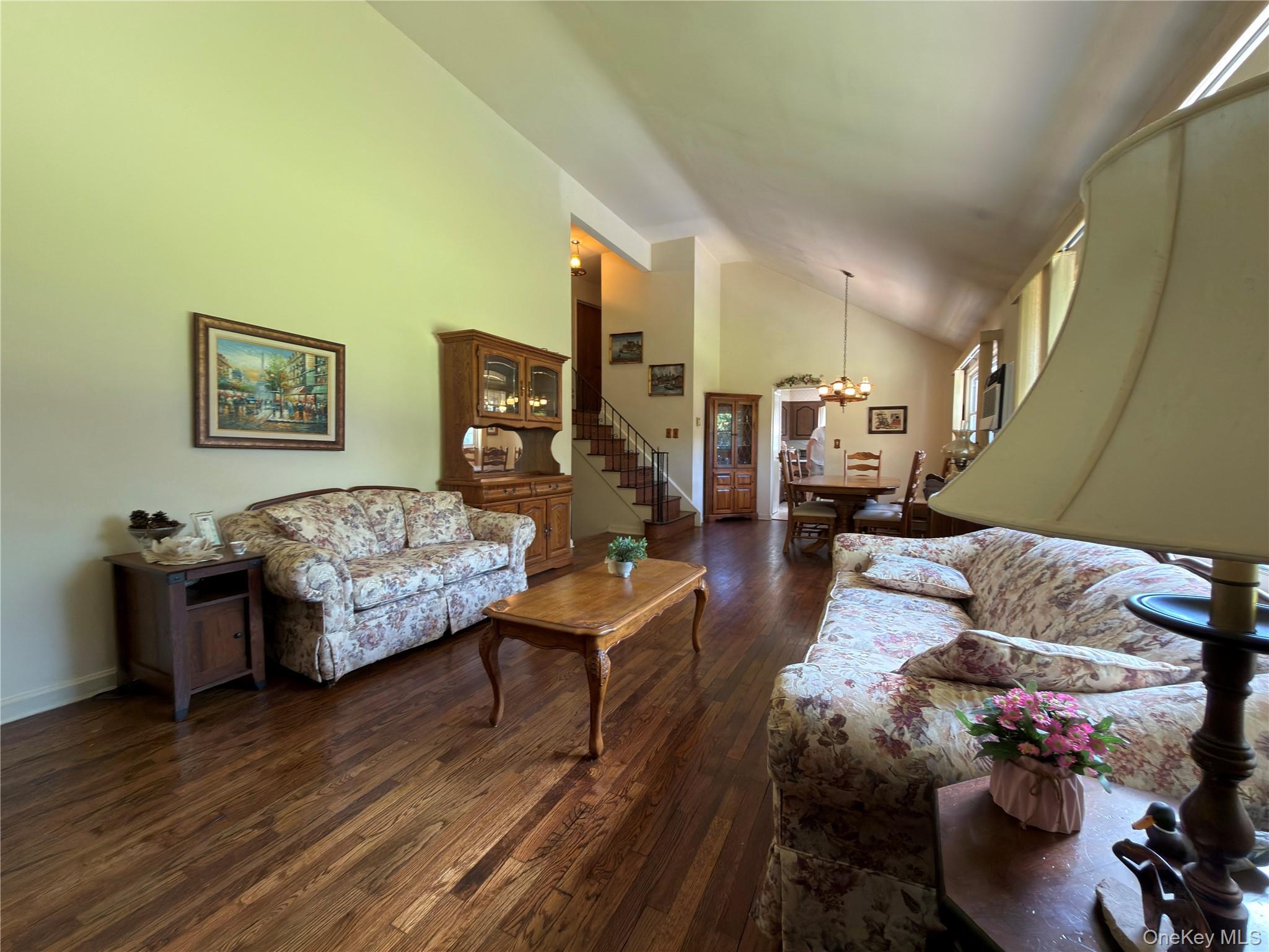 411 Cornwell Avenue Property Photo 4