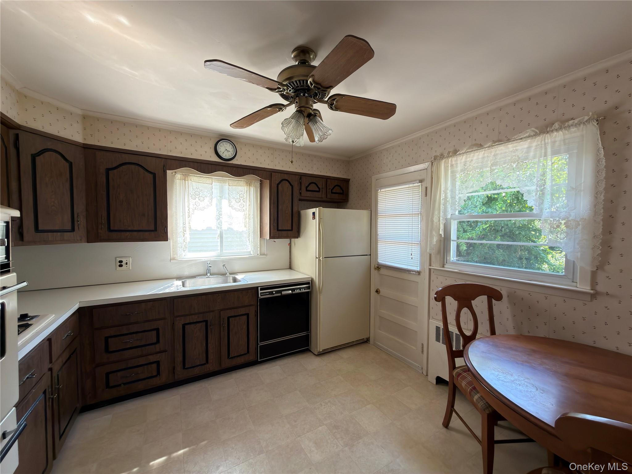 411 Cornwell Avenue Property Photo 8