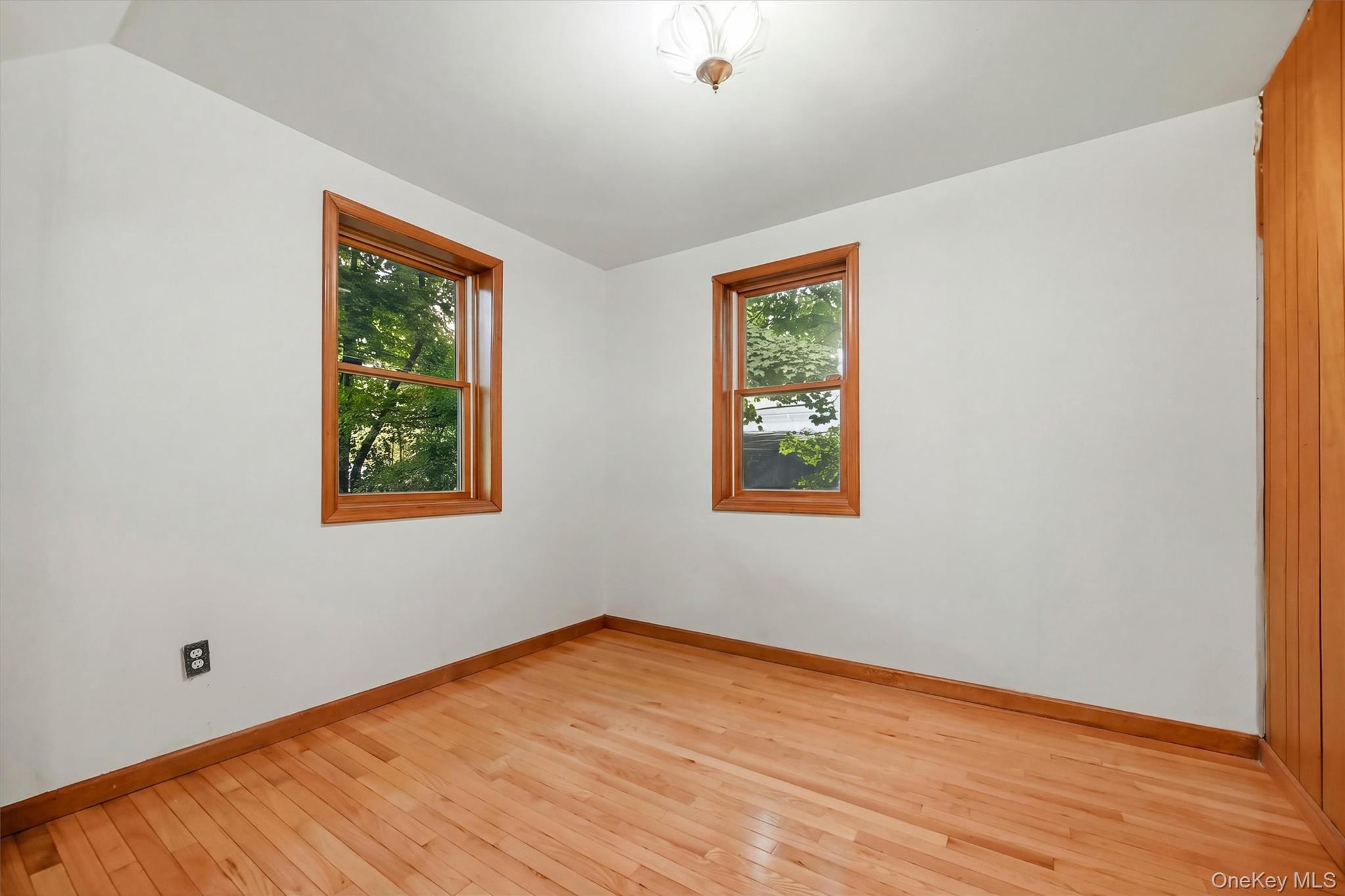 16 Cottage Avenue Property Photo 11