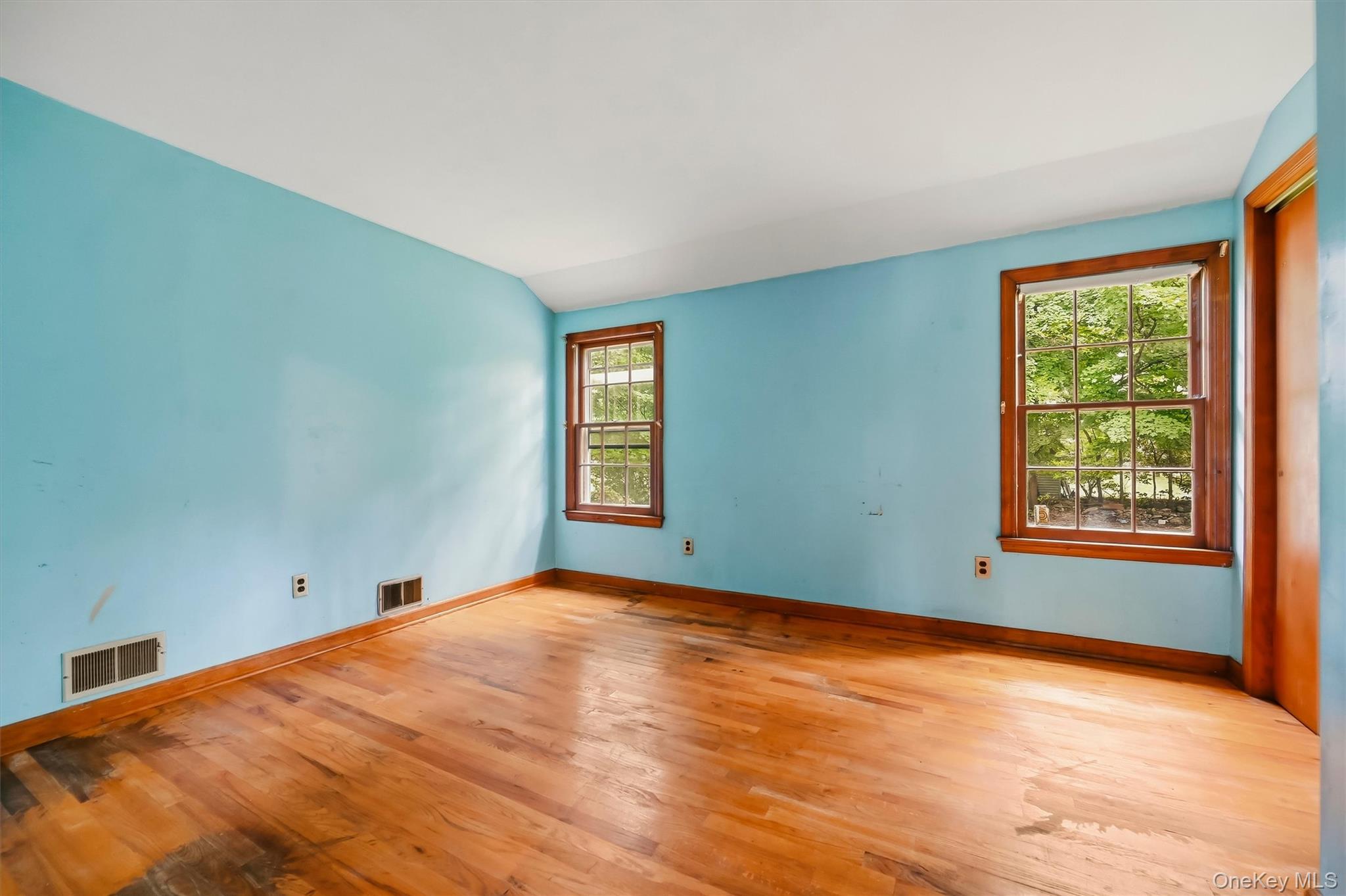 16 Cottage Avenue Property Photo 25