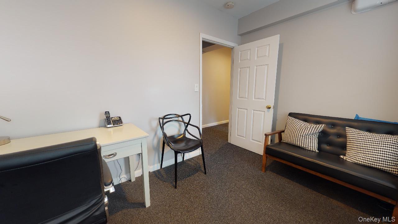 98-120 Queens Boulevard Property Photo 6