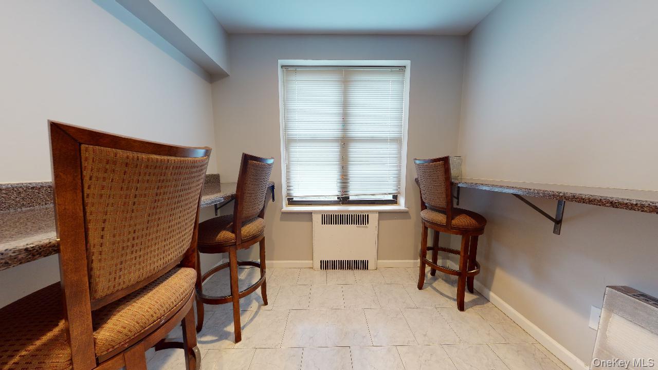 98-120 Queens Boulevard Property Photo 12