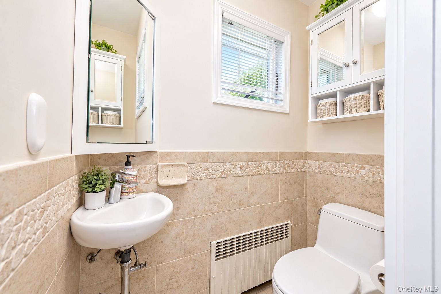 72 S Penataquit Avenue Property Photo 25