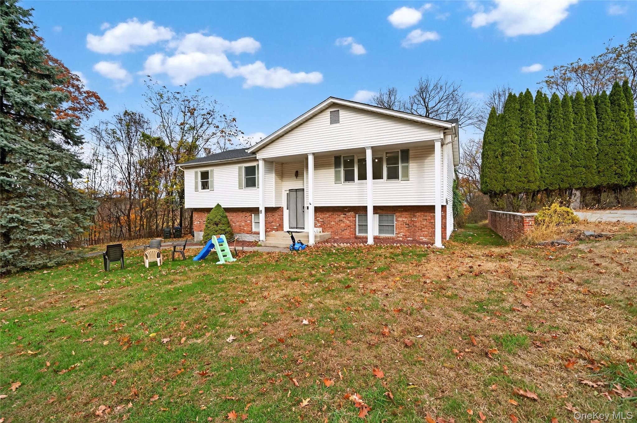 11 Pennsylvania Avenue Property Photo 3