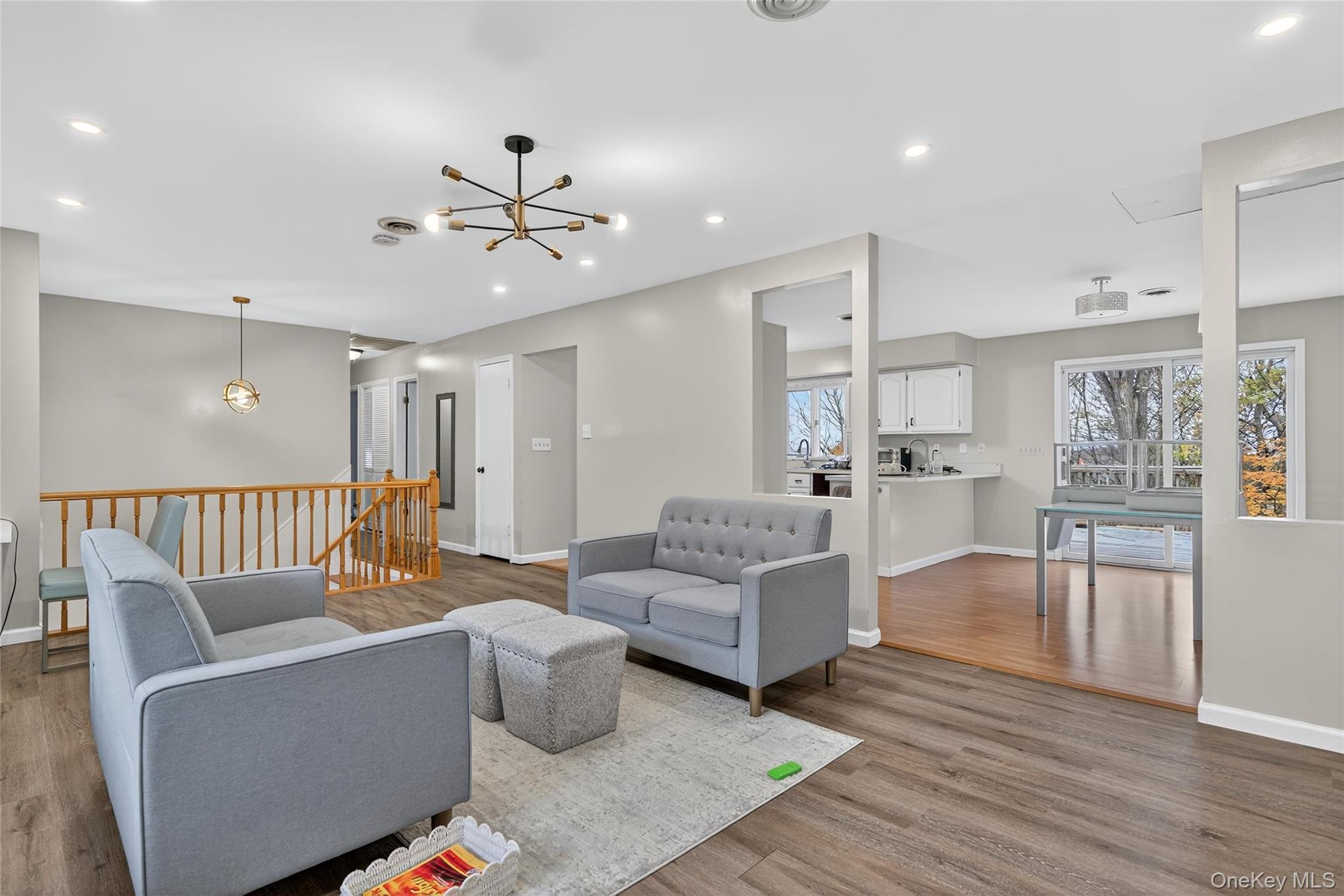 11 Pennsylvania Avenue Property Photo 7