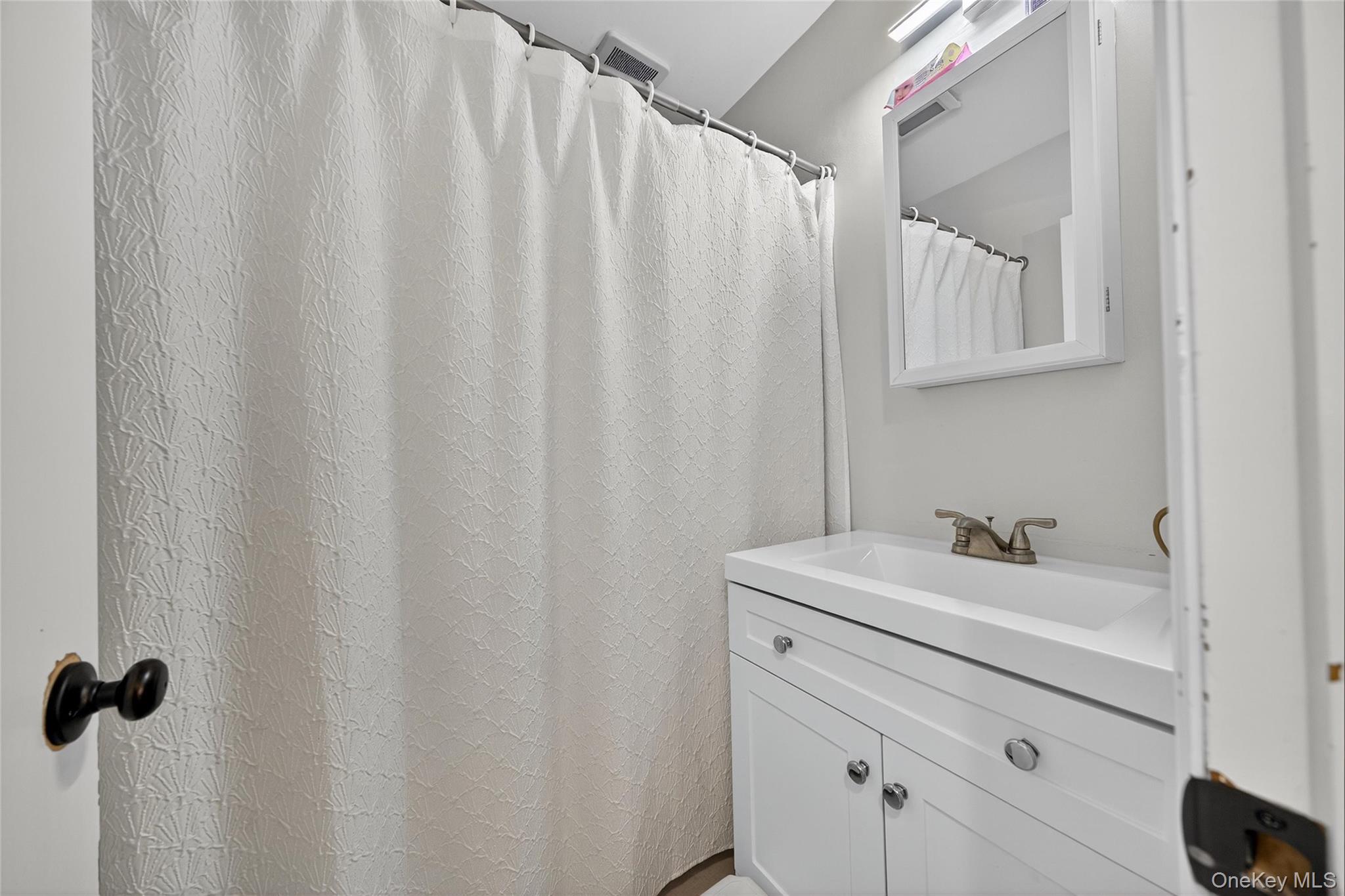 11 Pennsylvania Avenue Property Photo 13