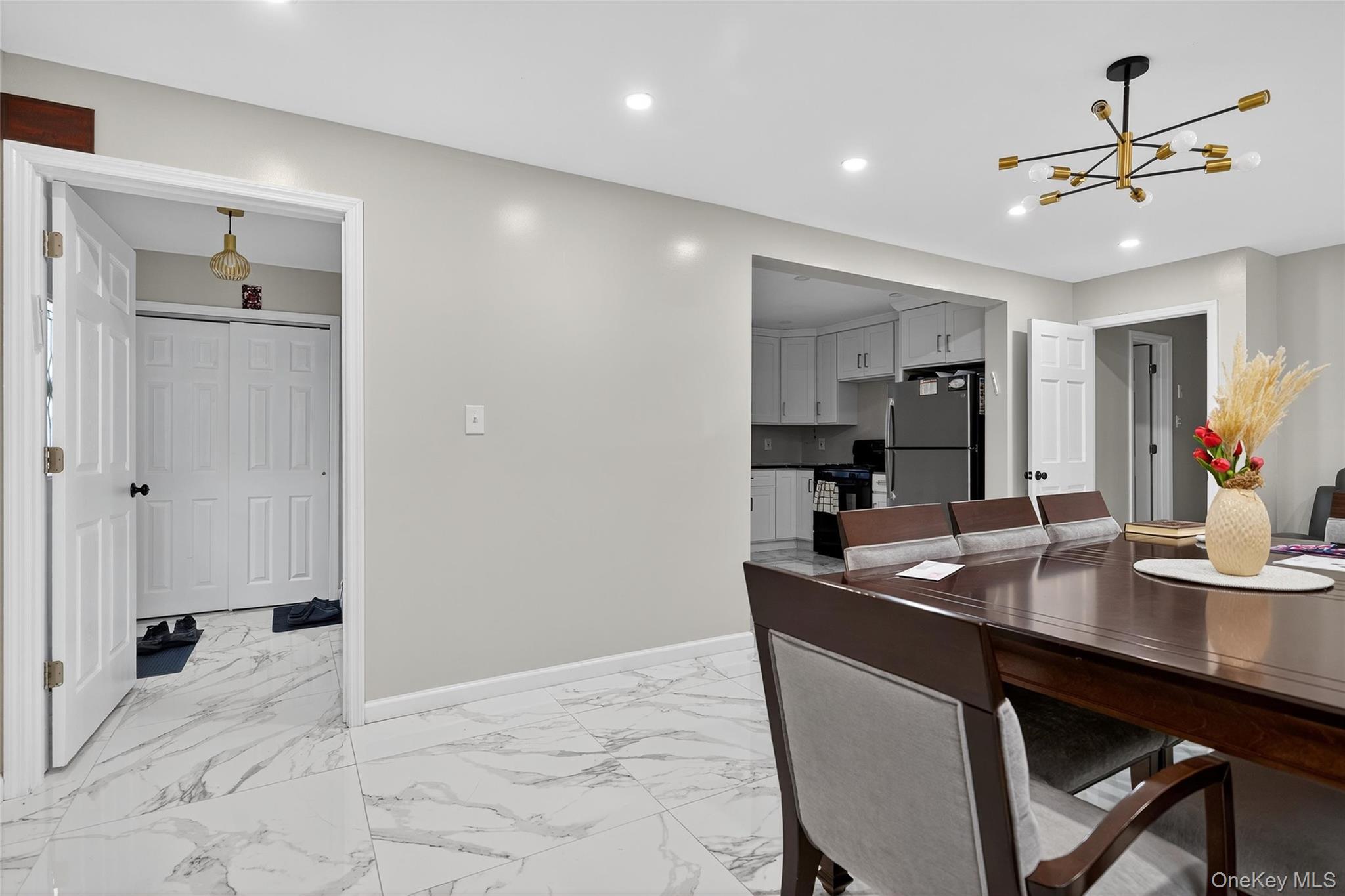 11 Pennsylvania Avenue Property Photo 20