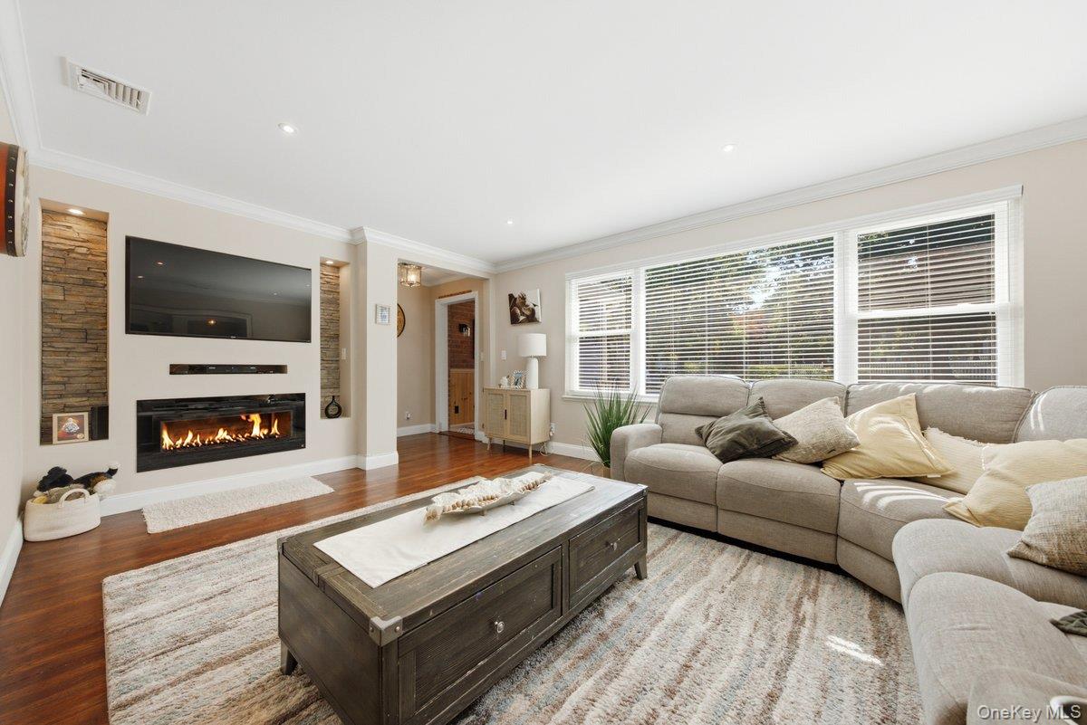 197 Saint Johns Avenue Property Photo 10