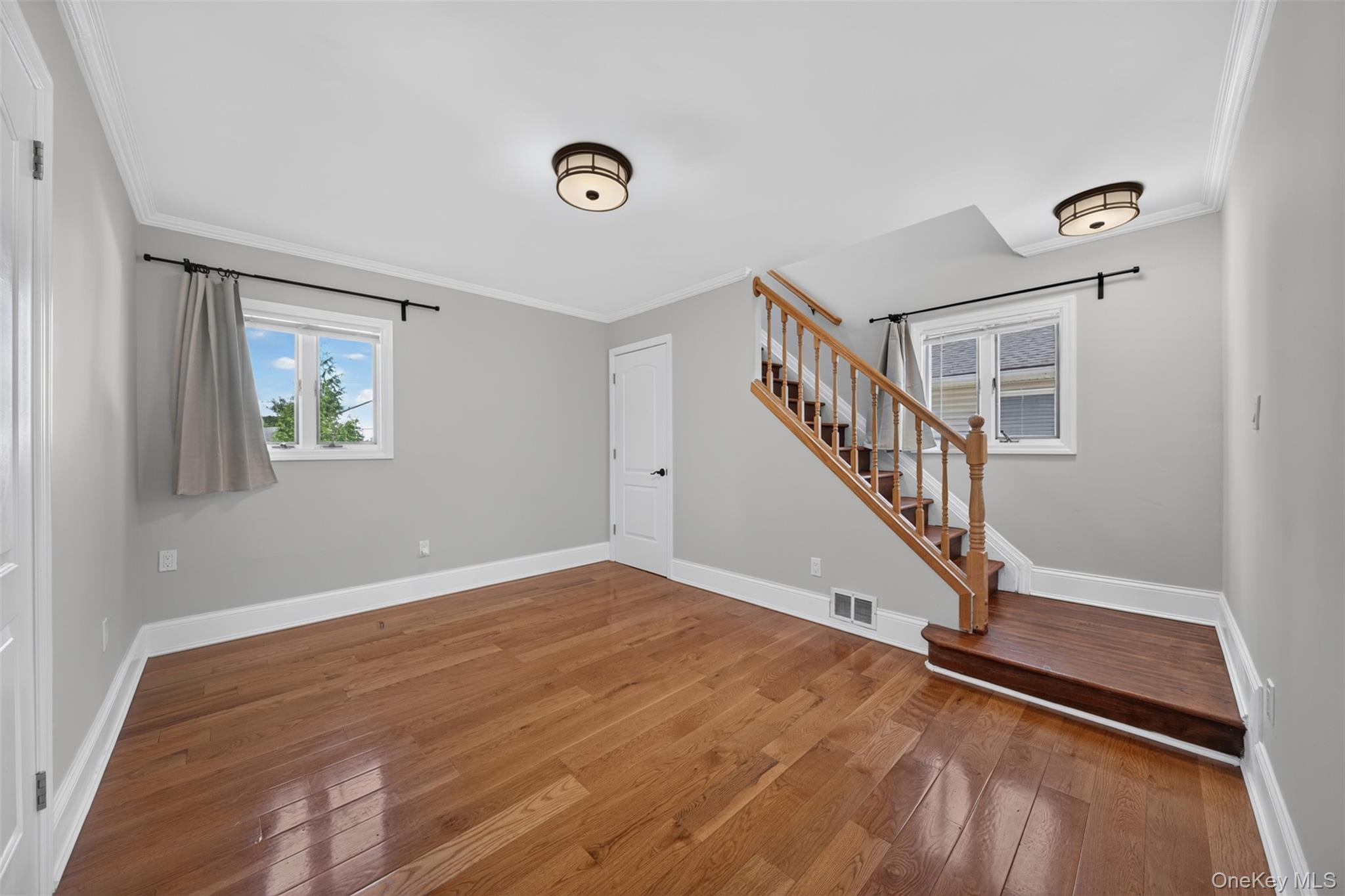 11 Lincrest Street Property Photo 9