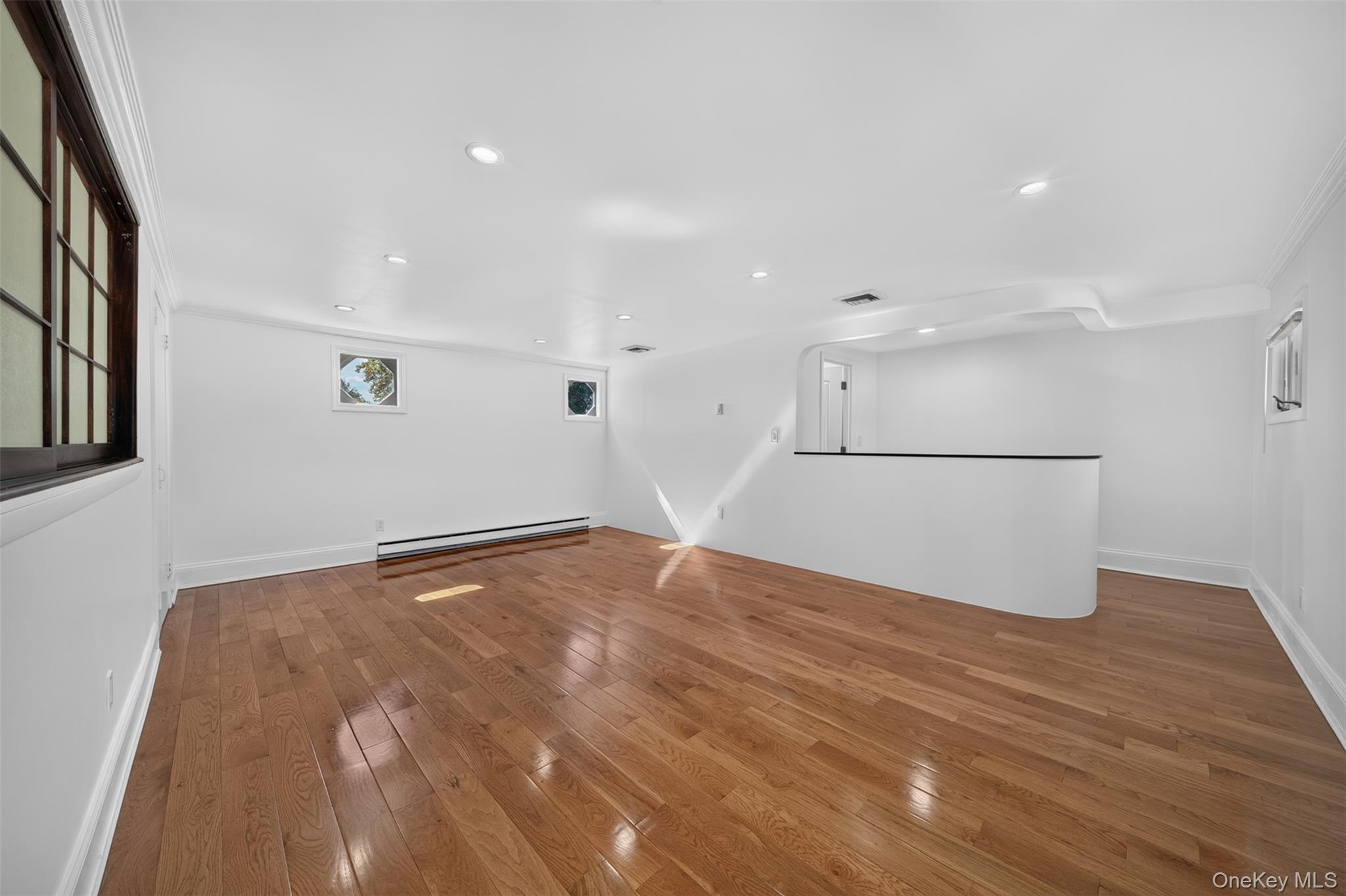 11 Lincrest Street Property Photo 10