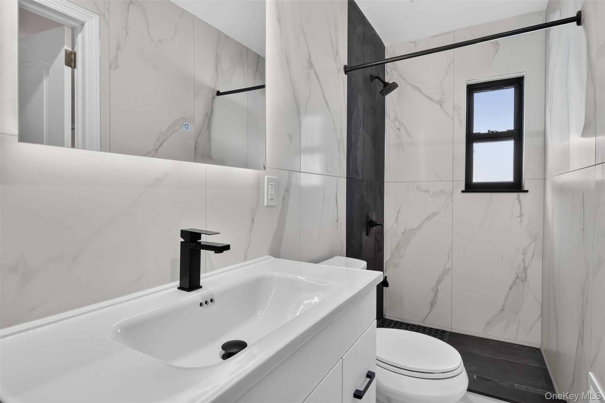 11 Lincrest Street Property Photo 13