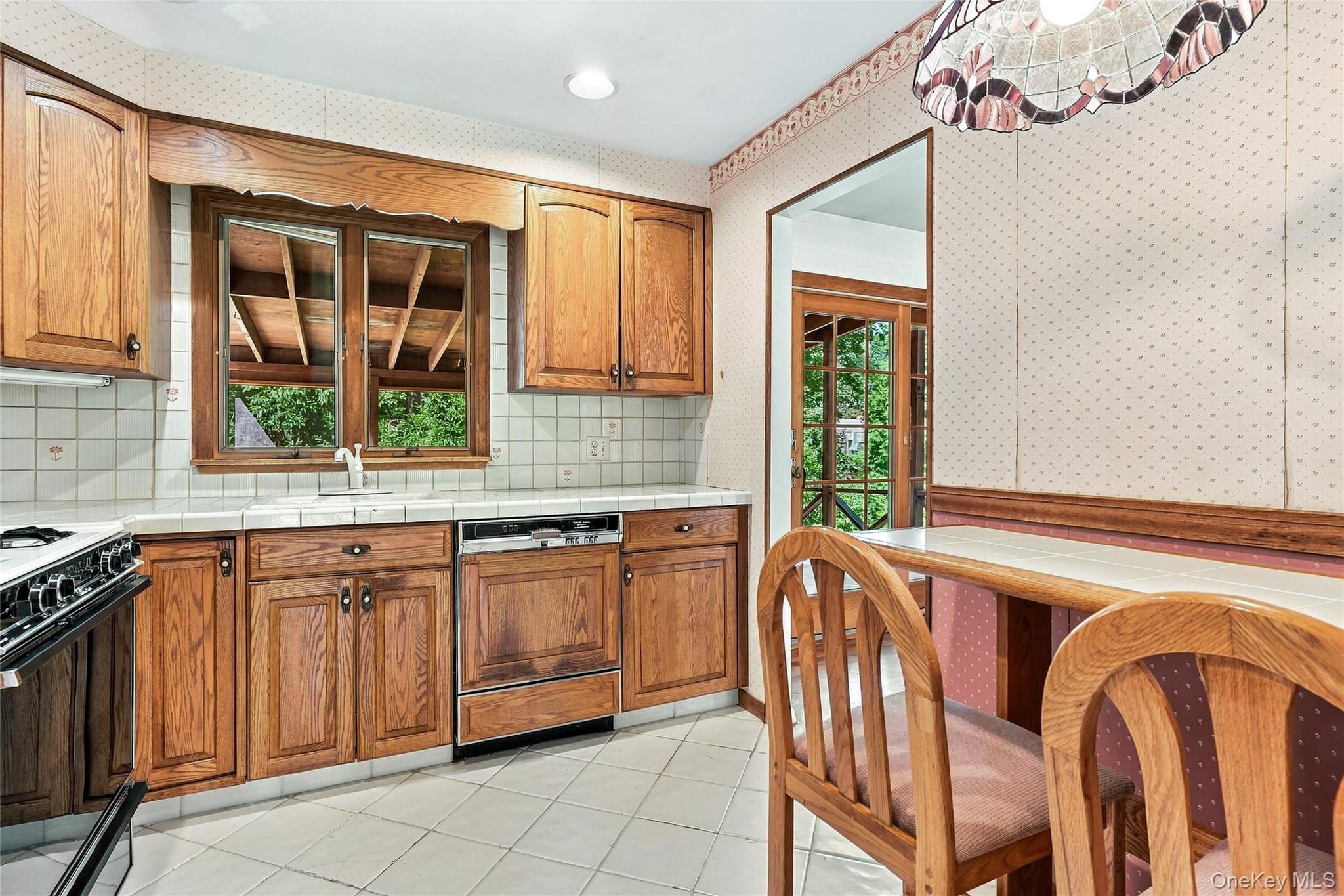 218 Gallagher Street Property Photo 9