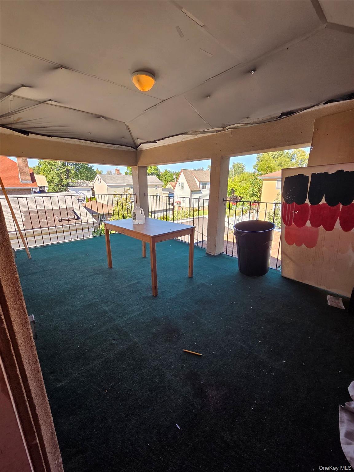 128 Pugsley Avenue Property Photo 3