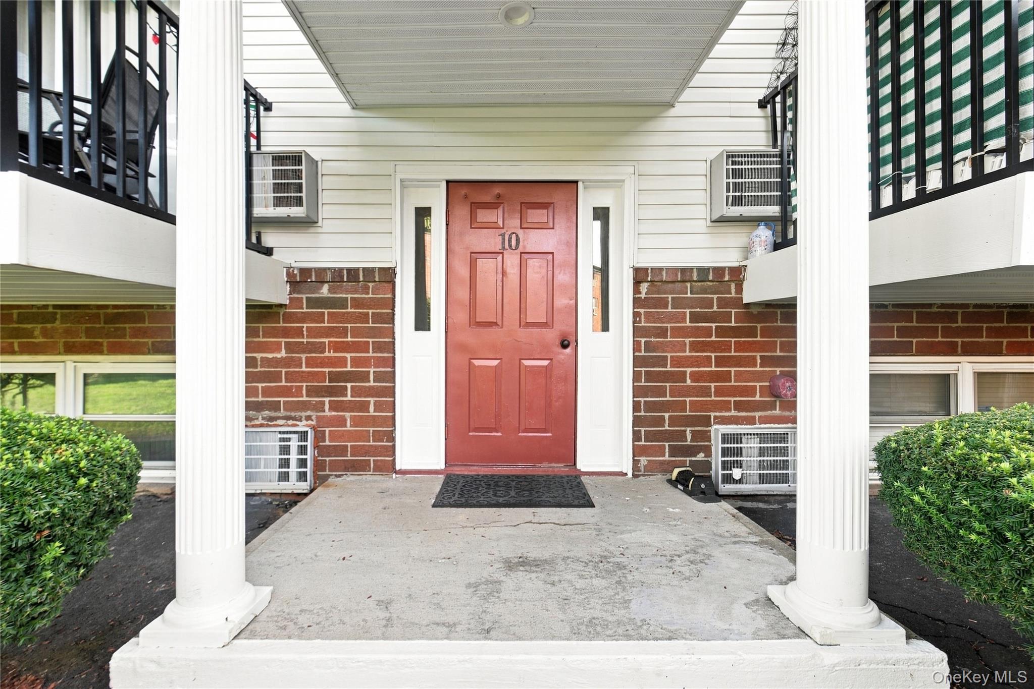 1548 Route 9 10C Property Photo 1