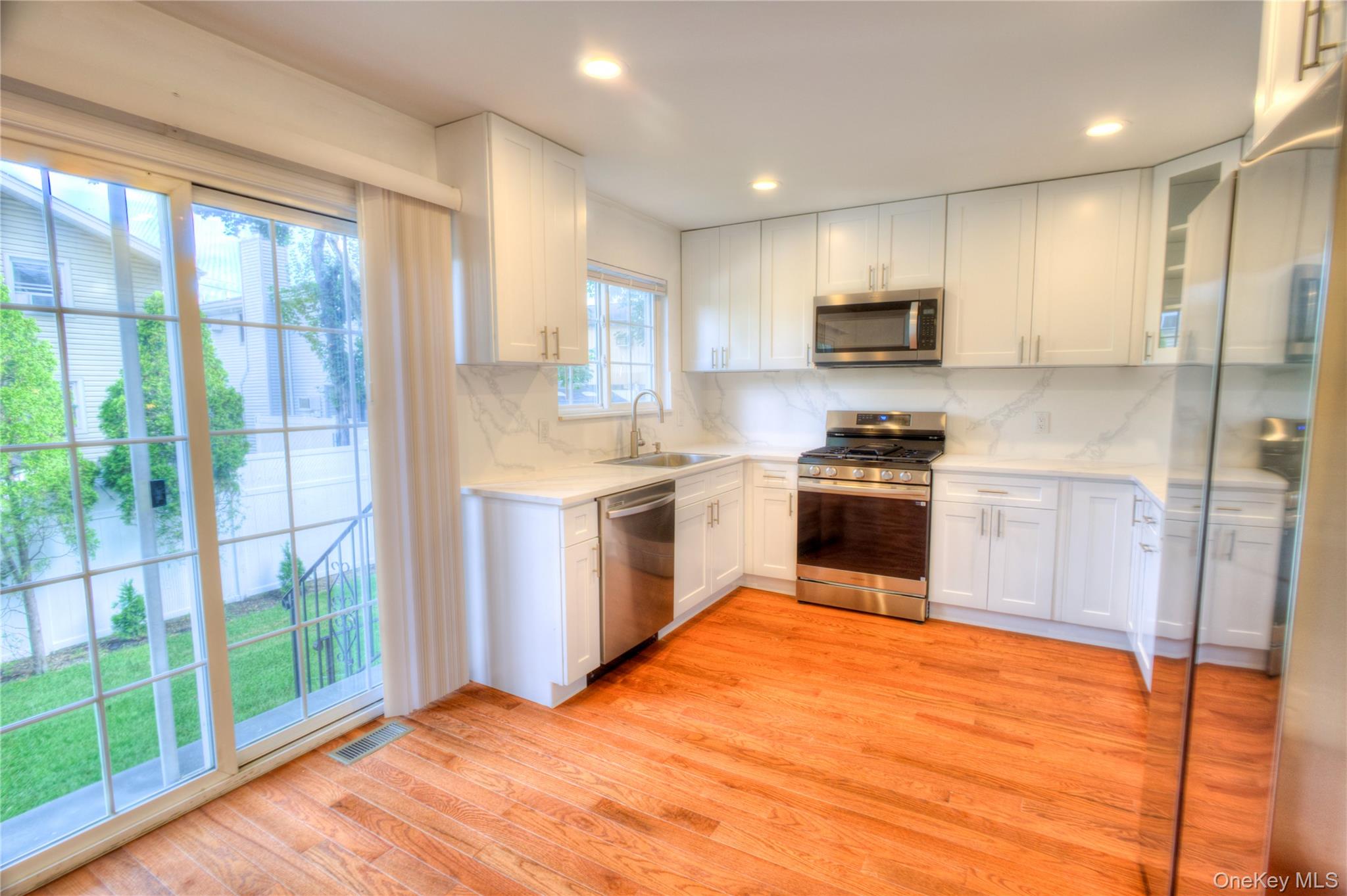 15b Mohegan Avenue B Property Photo 5