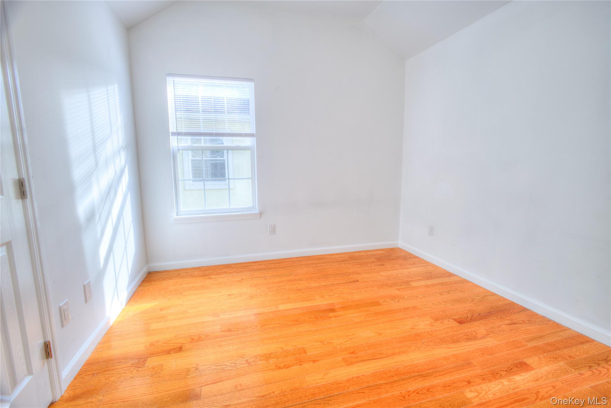 15b Mohegan Avenue B Property Photo 14