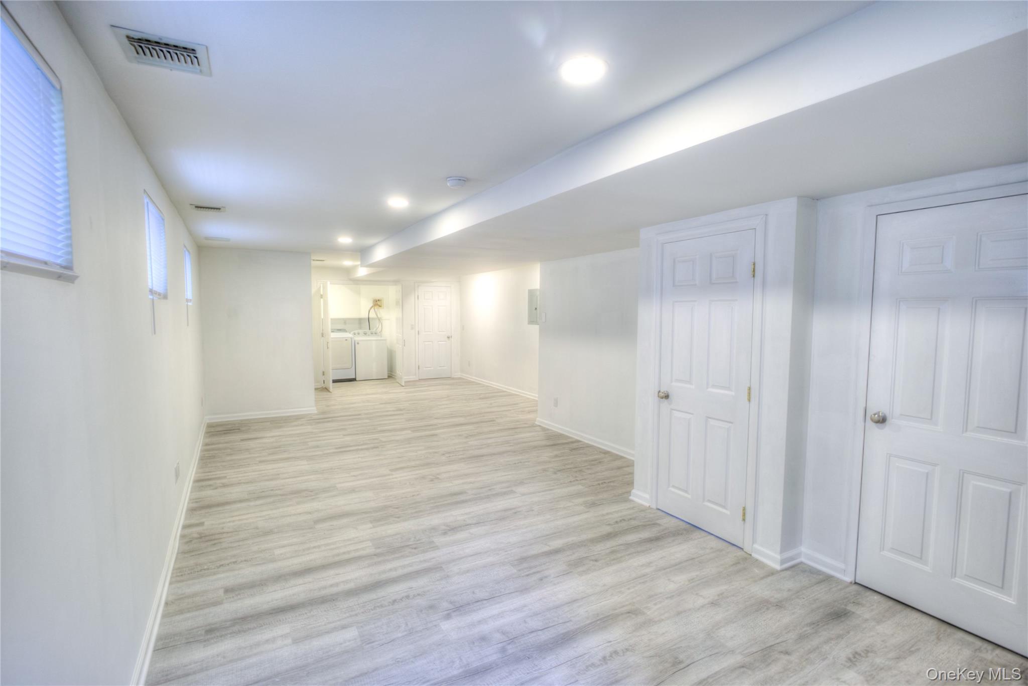 15b Mohegan Avenue B Property Photo 23