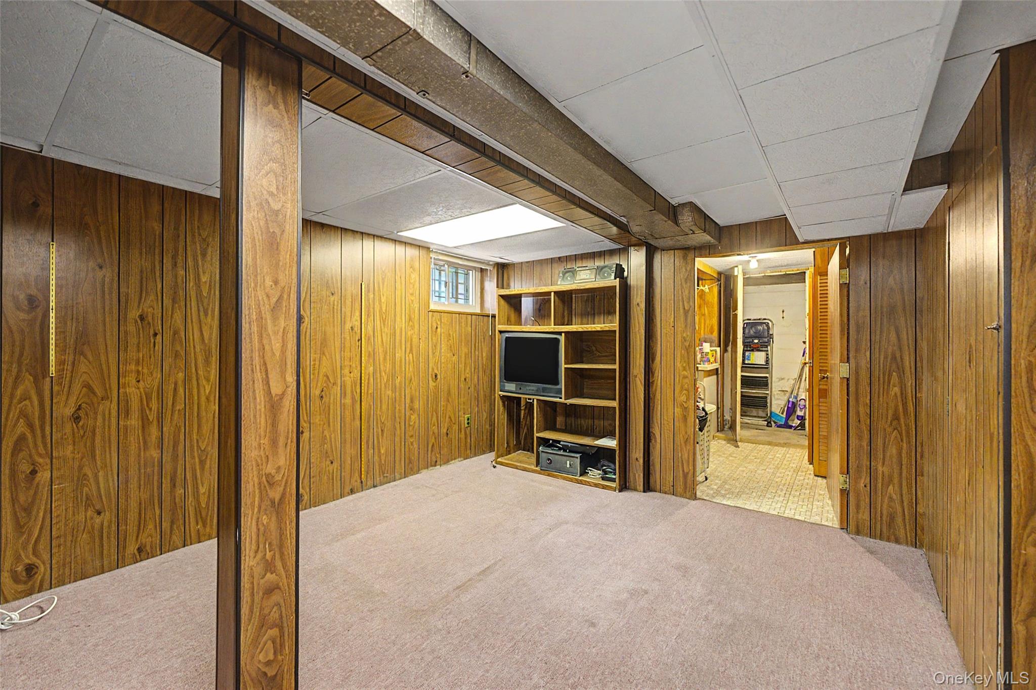 6128 62nd Street Property Photo 15