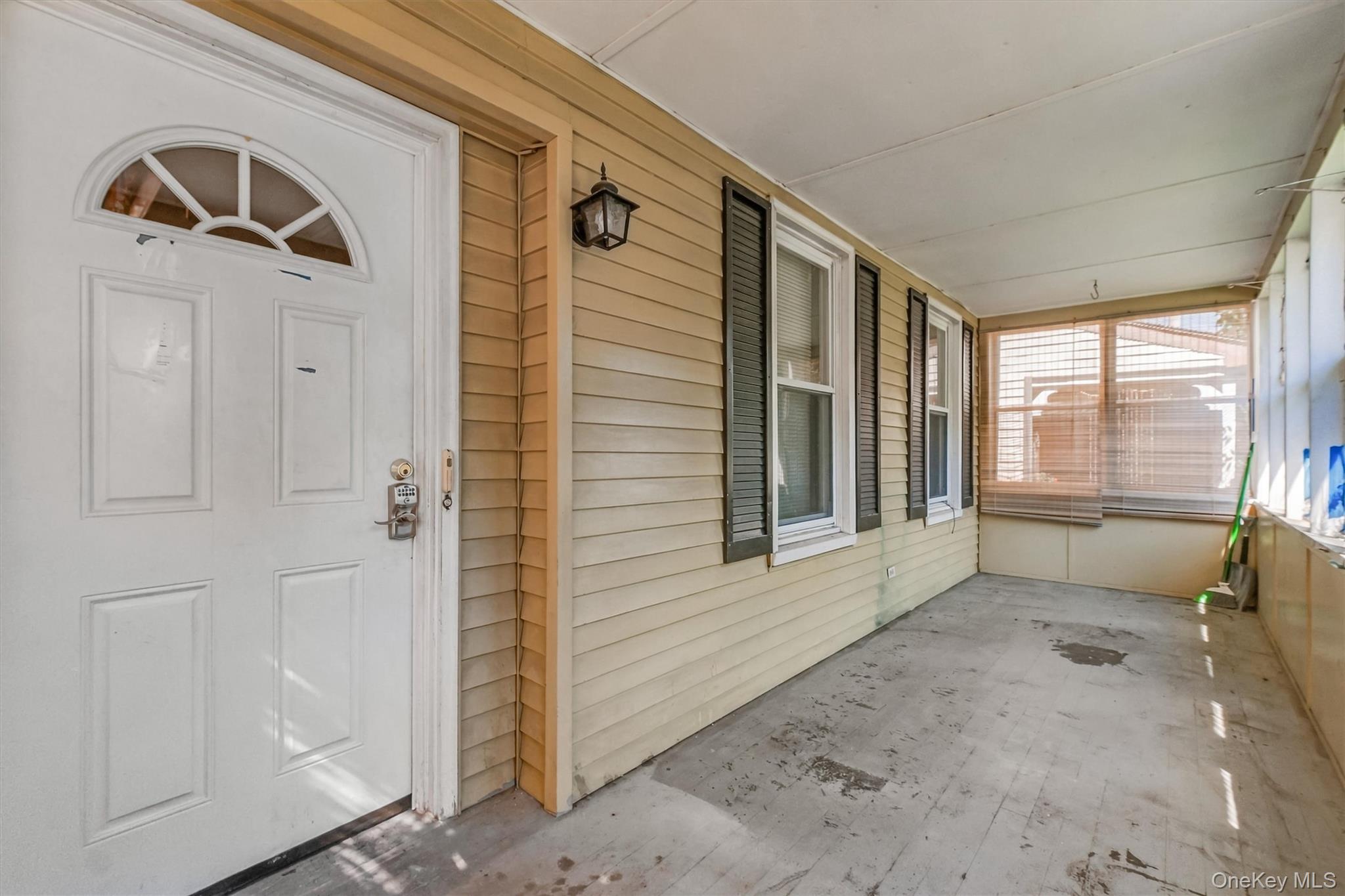 102 Delafield Street Property Photo 3