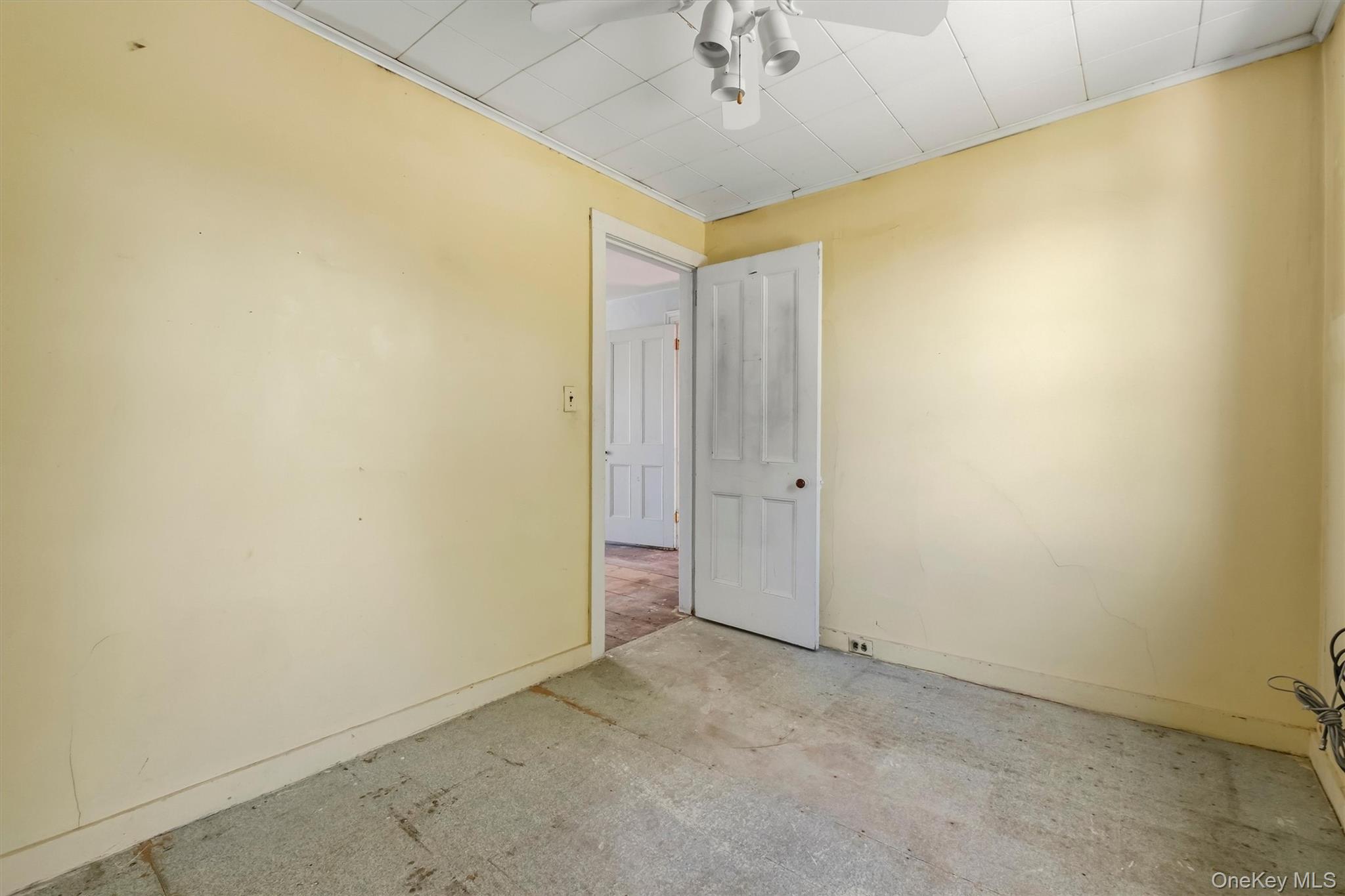 102 Delafield Street Property Photo 13