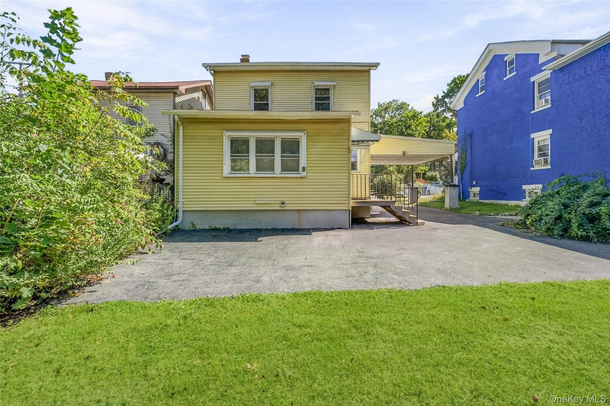 102 Delafield Street Property Photo 18