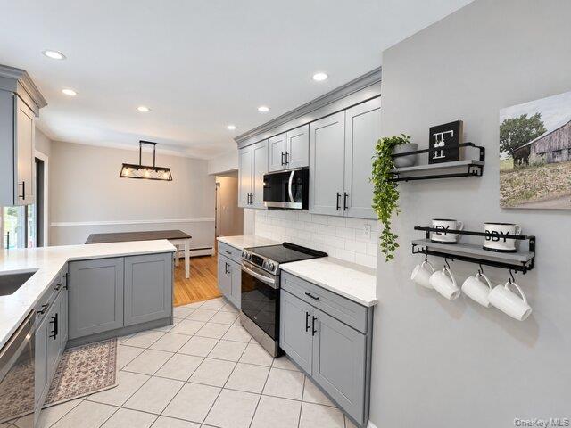 1026 Washington Avenue Property Photo 5