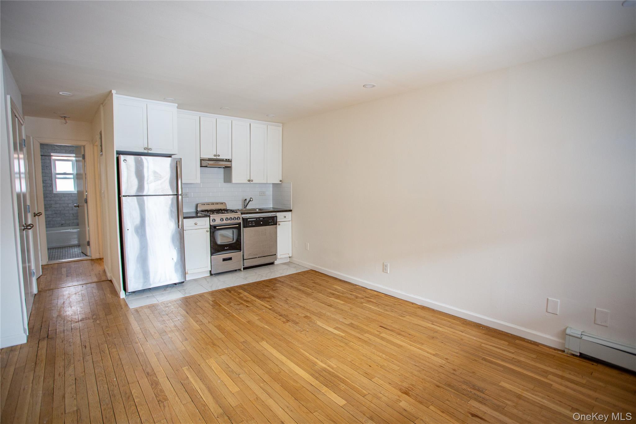765 Shore Road 1l Property Photo 2