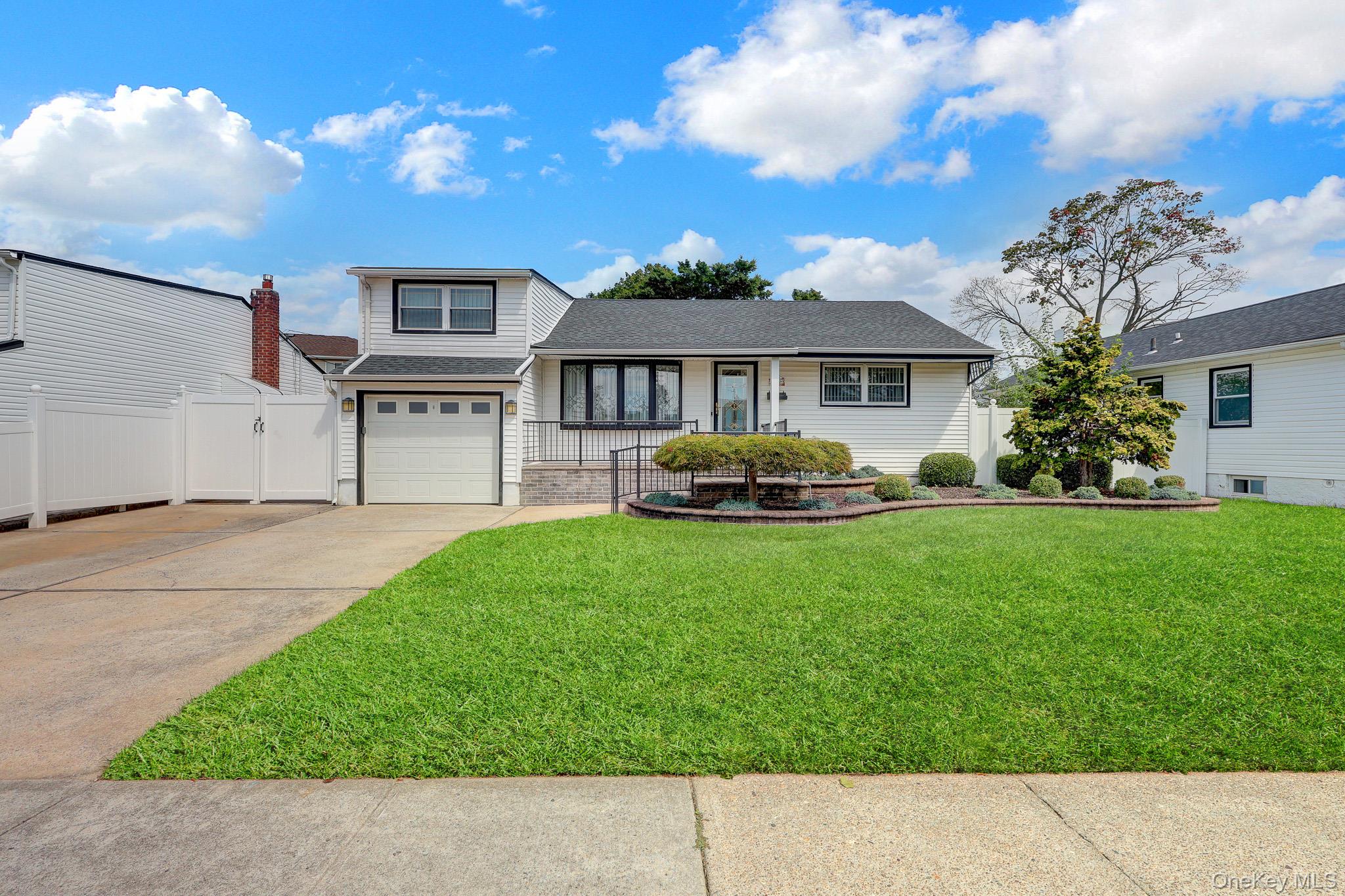 148 S Dean Street Property Photo 2