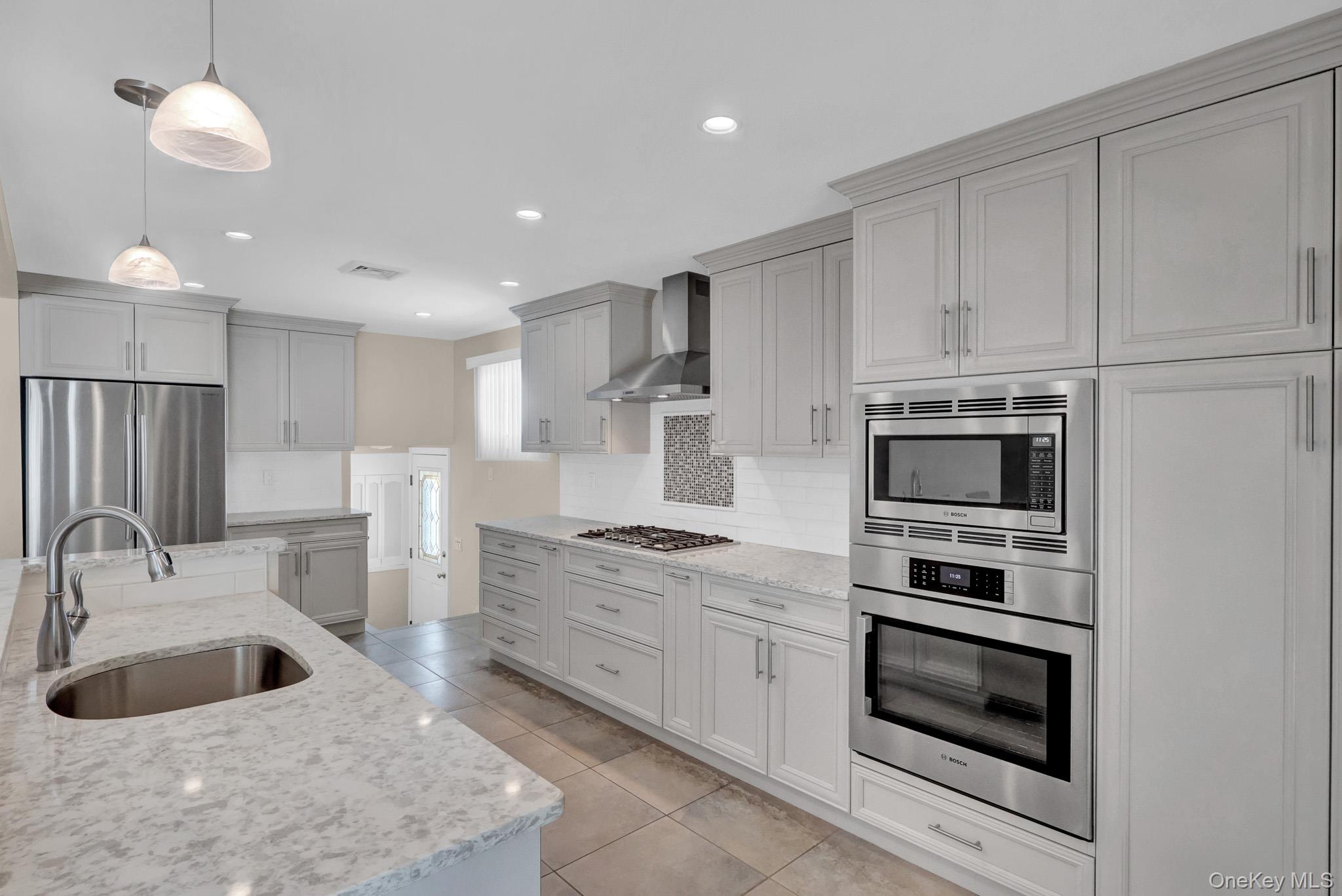 148 S Dean Street Property Photo 11