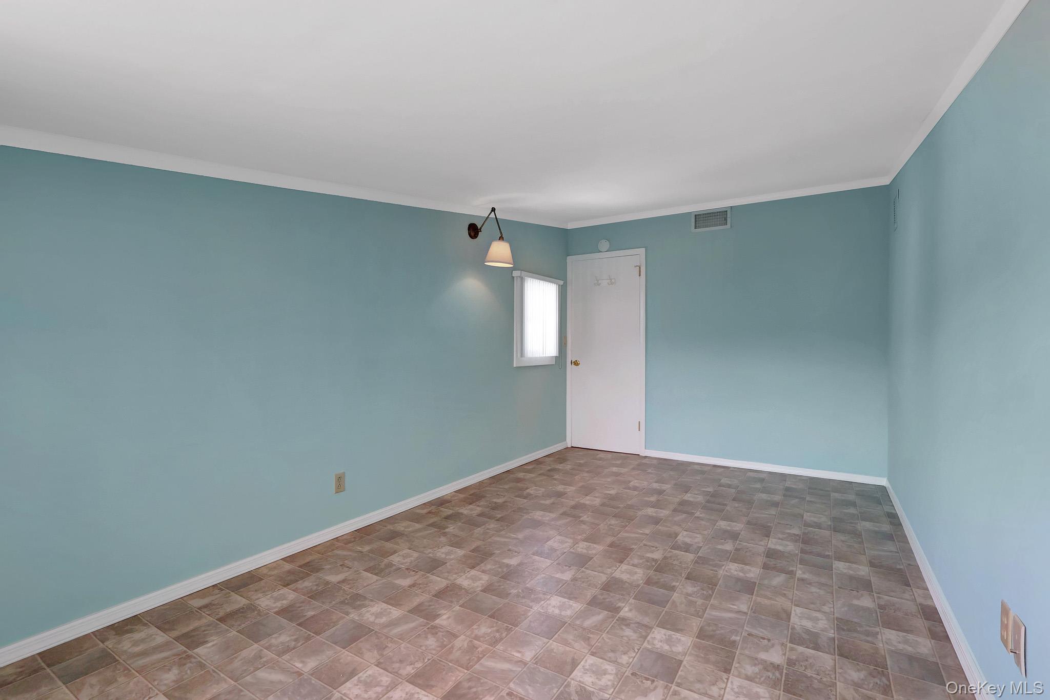148 S Dean Street Property Photo 23