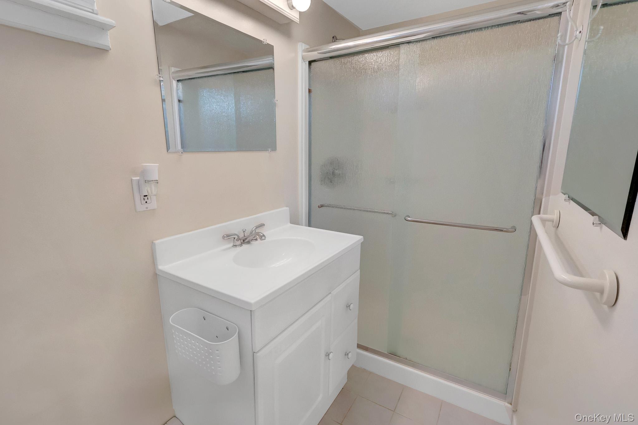148 S Dean Street Property Photo 28