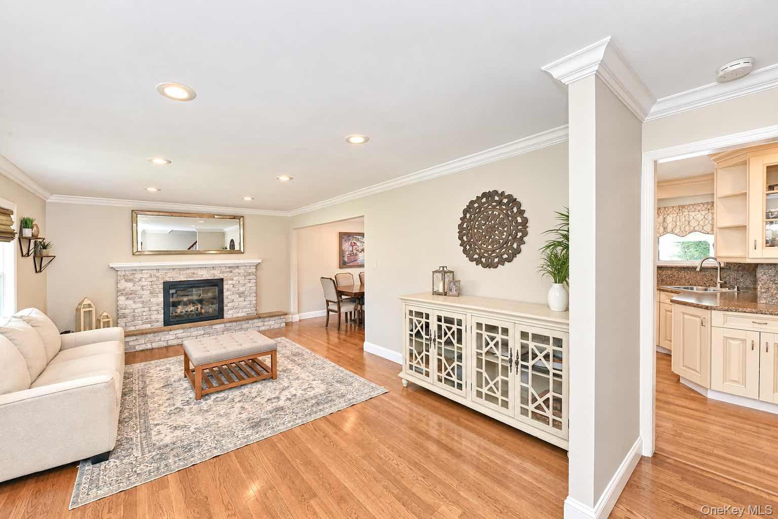 37 Gaymor Lane Property Photo 3