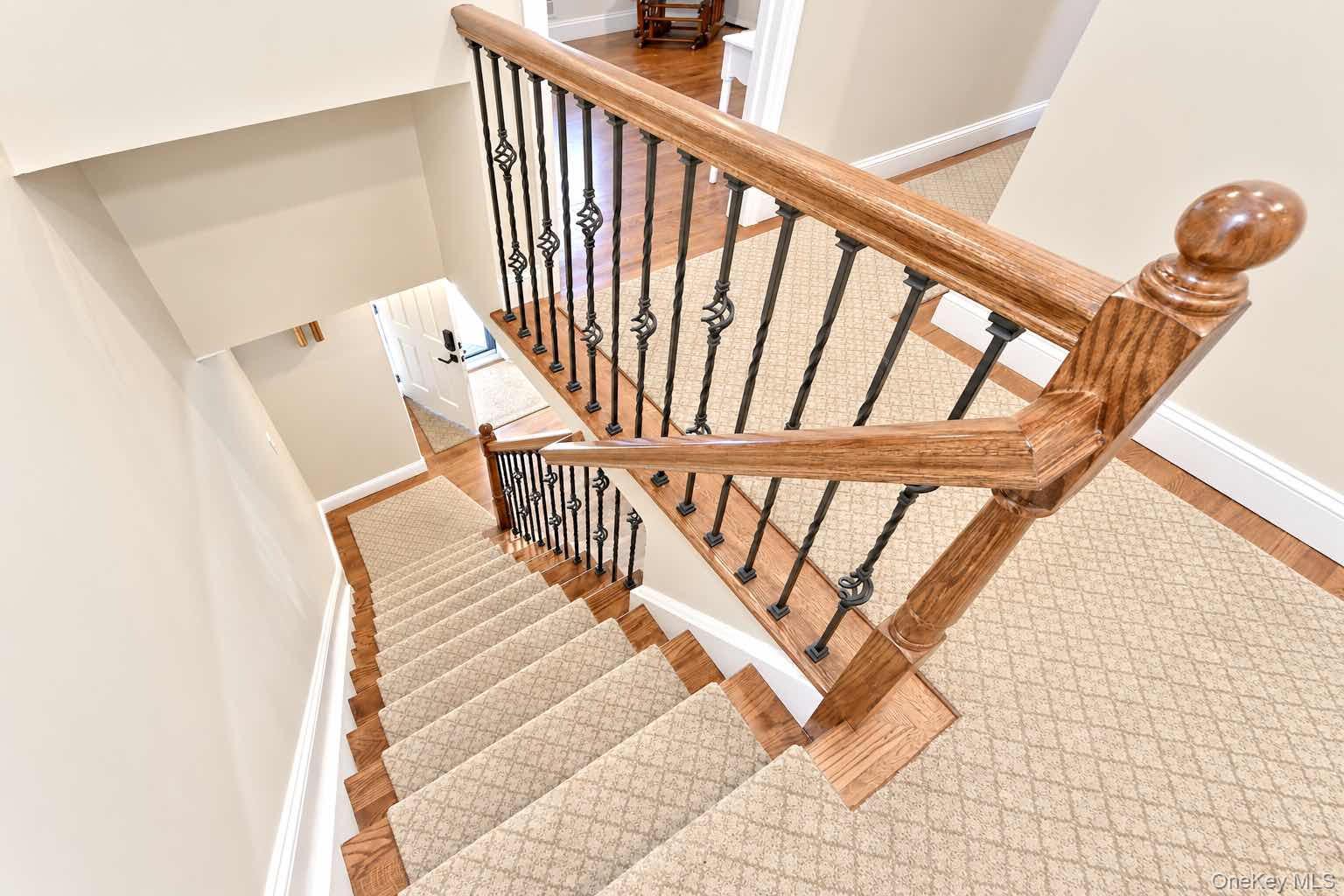 37 Gaymor Lane Property Photo 13