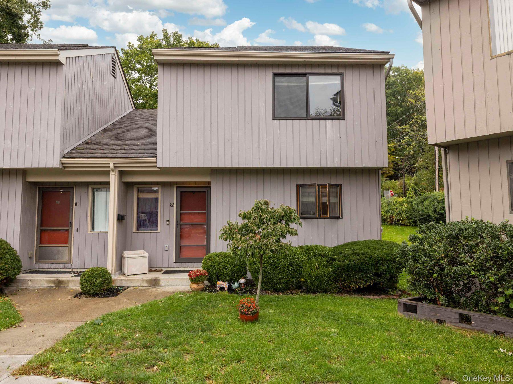 82 Rondout Harbor Property Photo 1