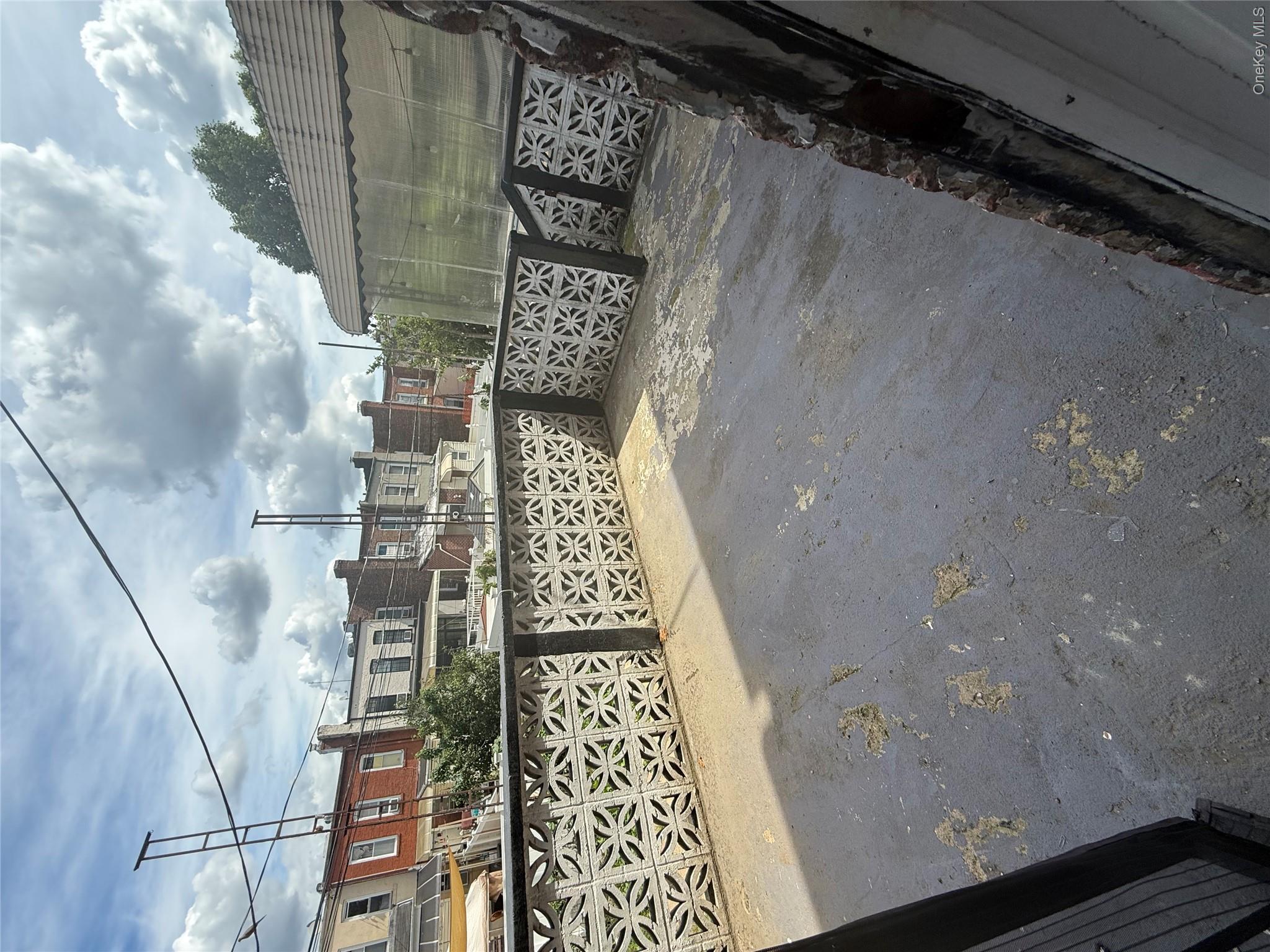 269 Grant Avenue Property Photo 4