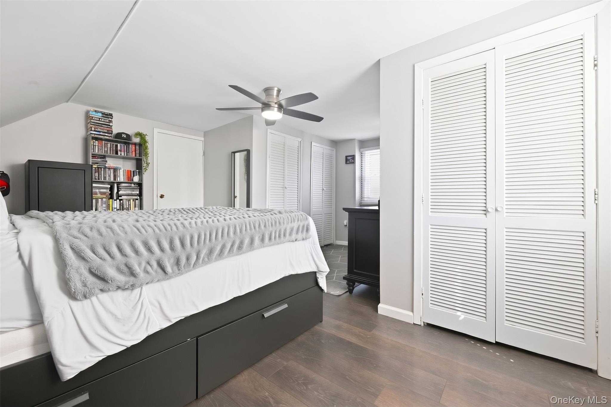293 Roosevelt Avenue Property Photo 19