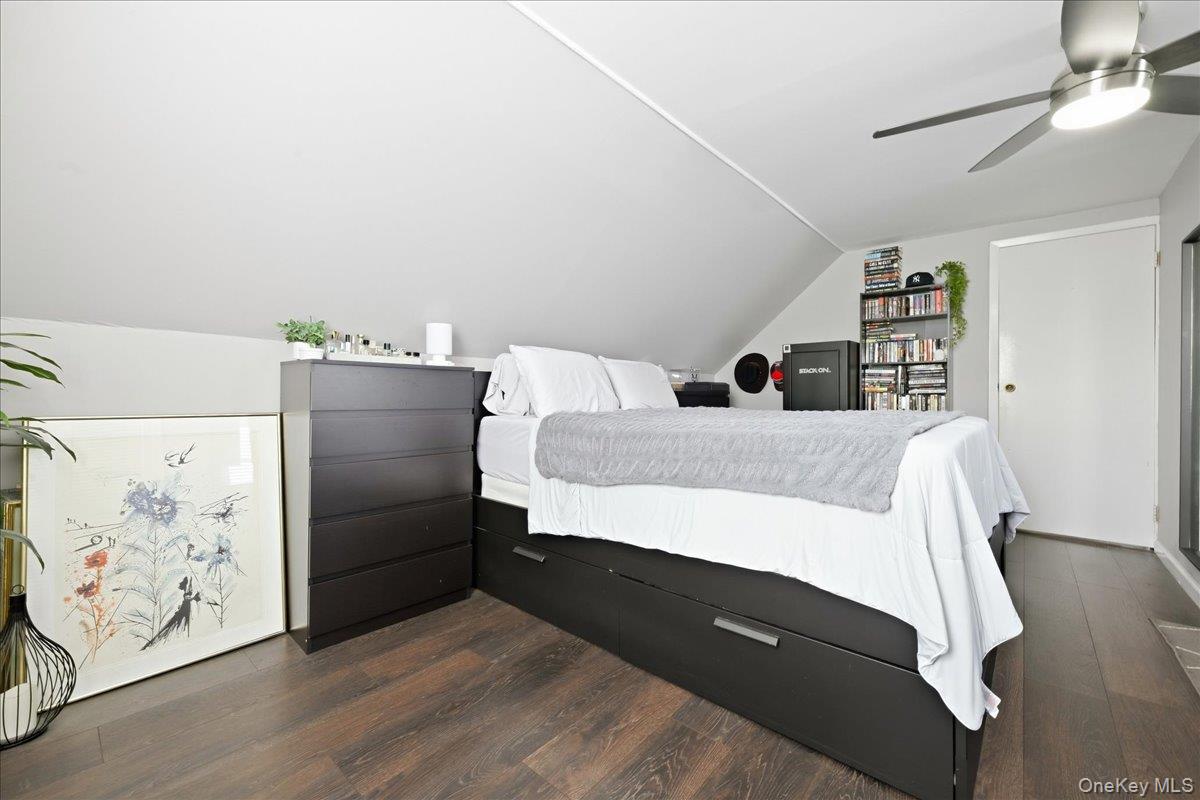 293 Roosevelt Avenue Property Photo 20