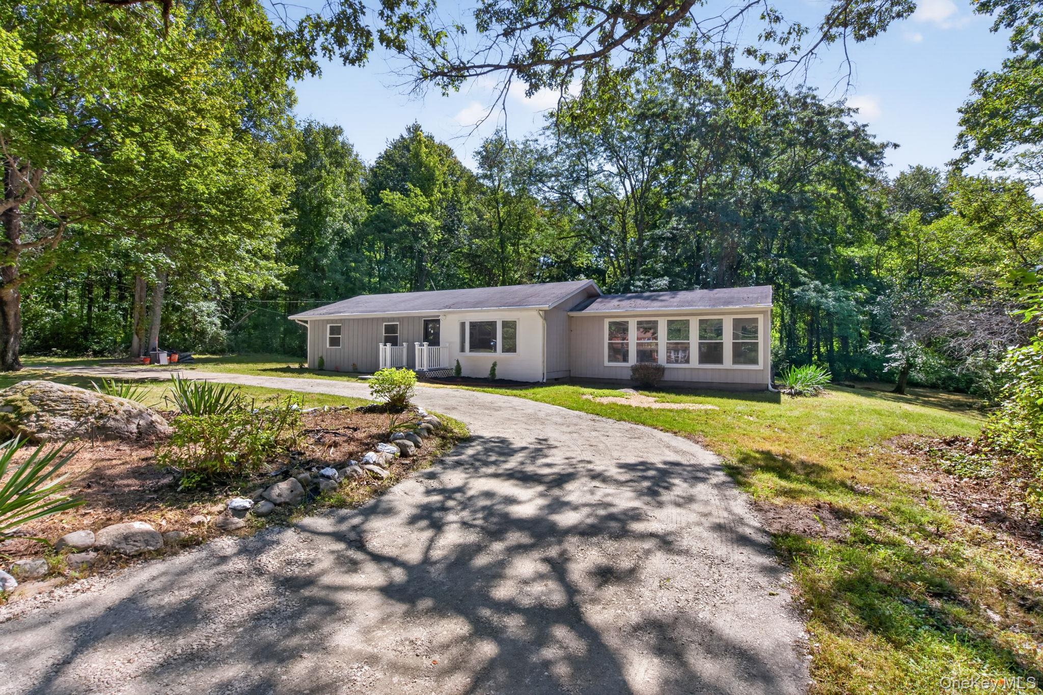 218 Johnson Road Property Photo 2