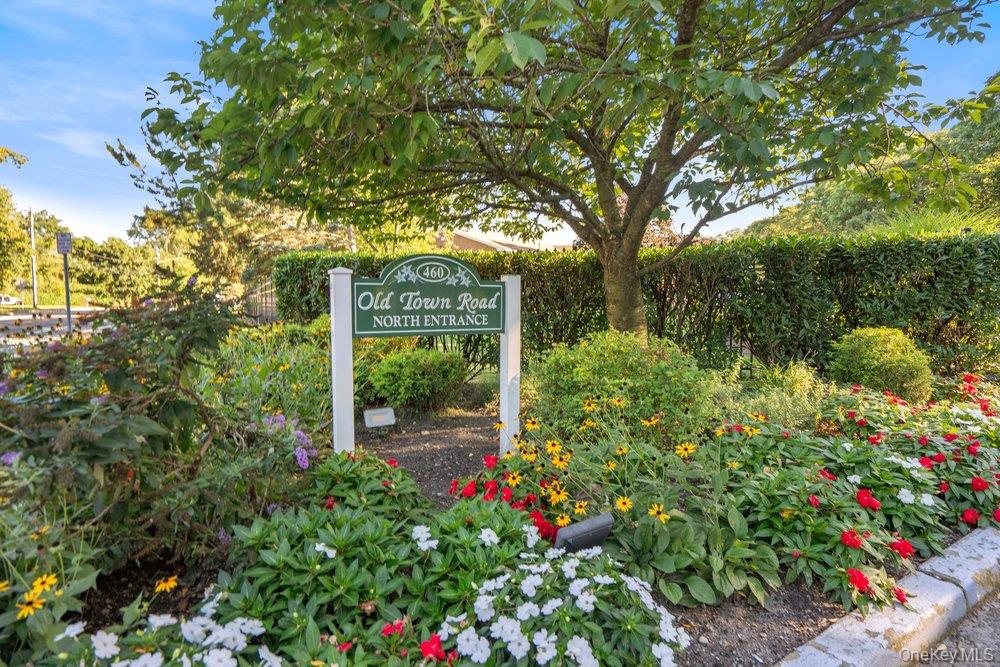 460 Old Town Road 27l Property Photo 1