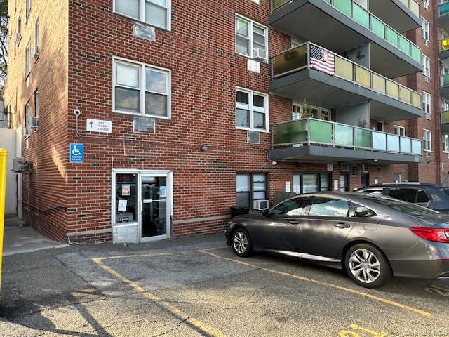 1841 Central Park Ave 11f Property Photo 25