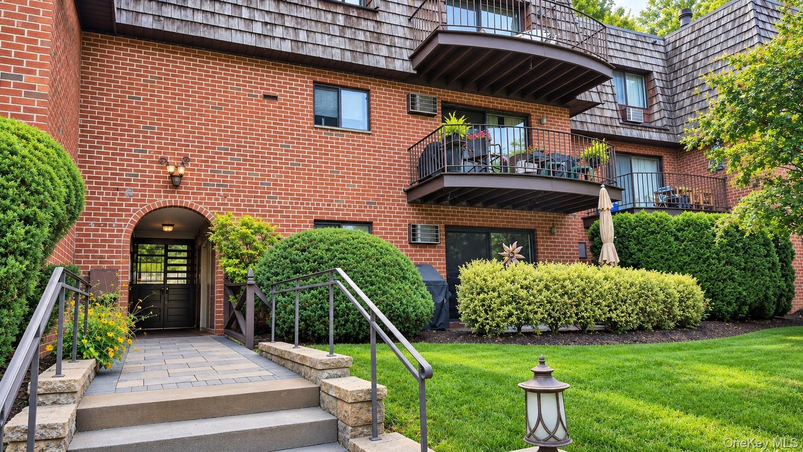 4 Briarcliff Drive 9 Property Photo 1