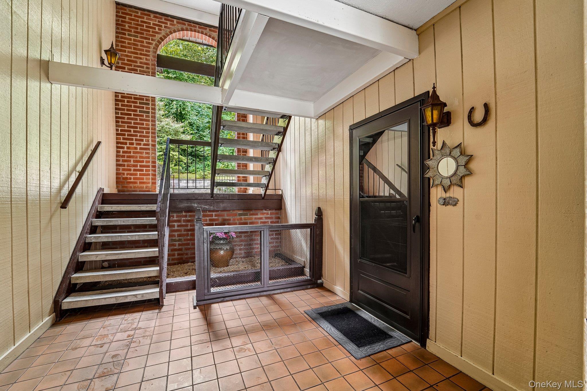 4 Briarcliff Drive 9 Property Photo 2