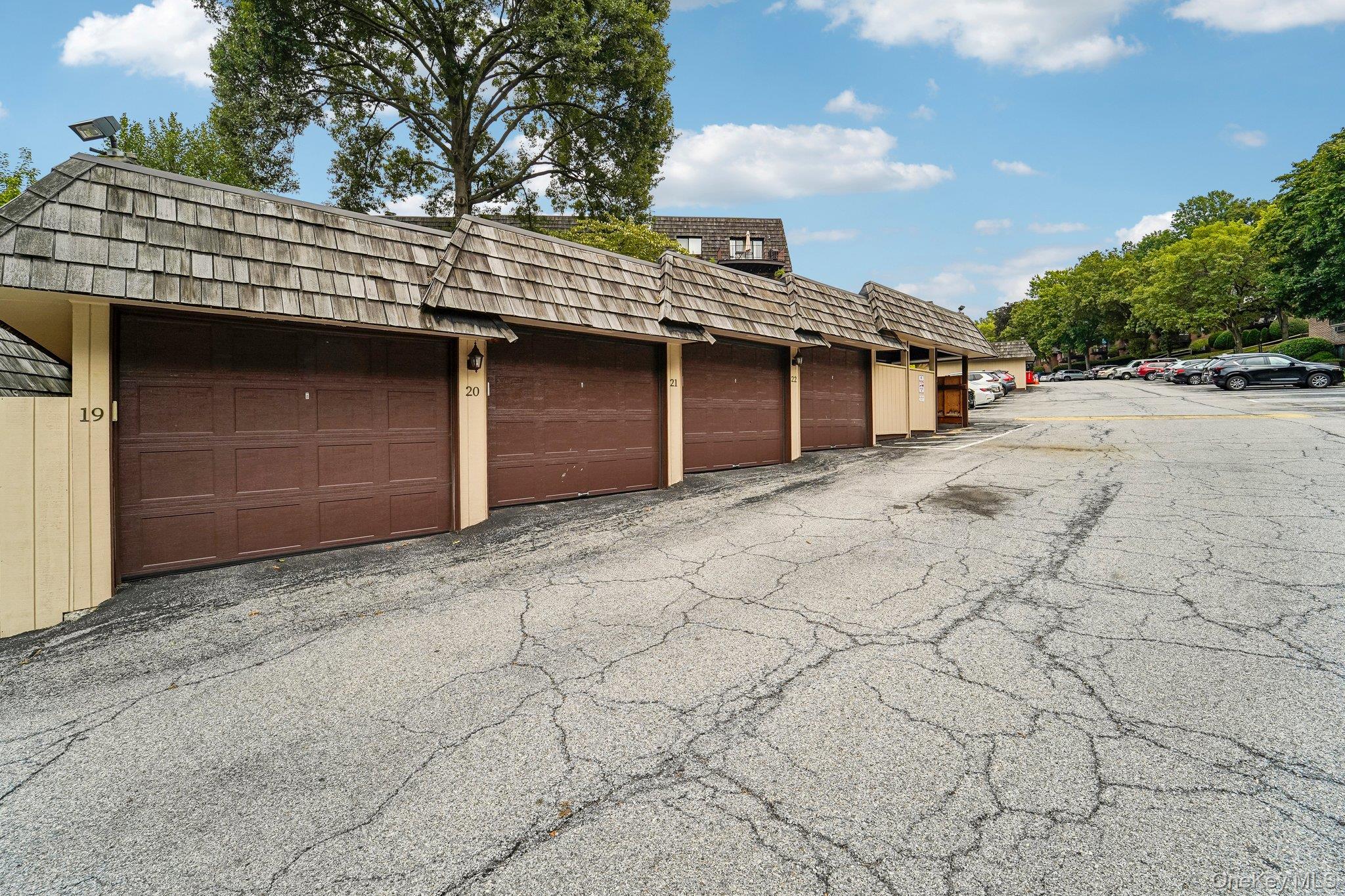 4 Briarcliff Drive 9 Property Photo 11