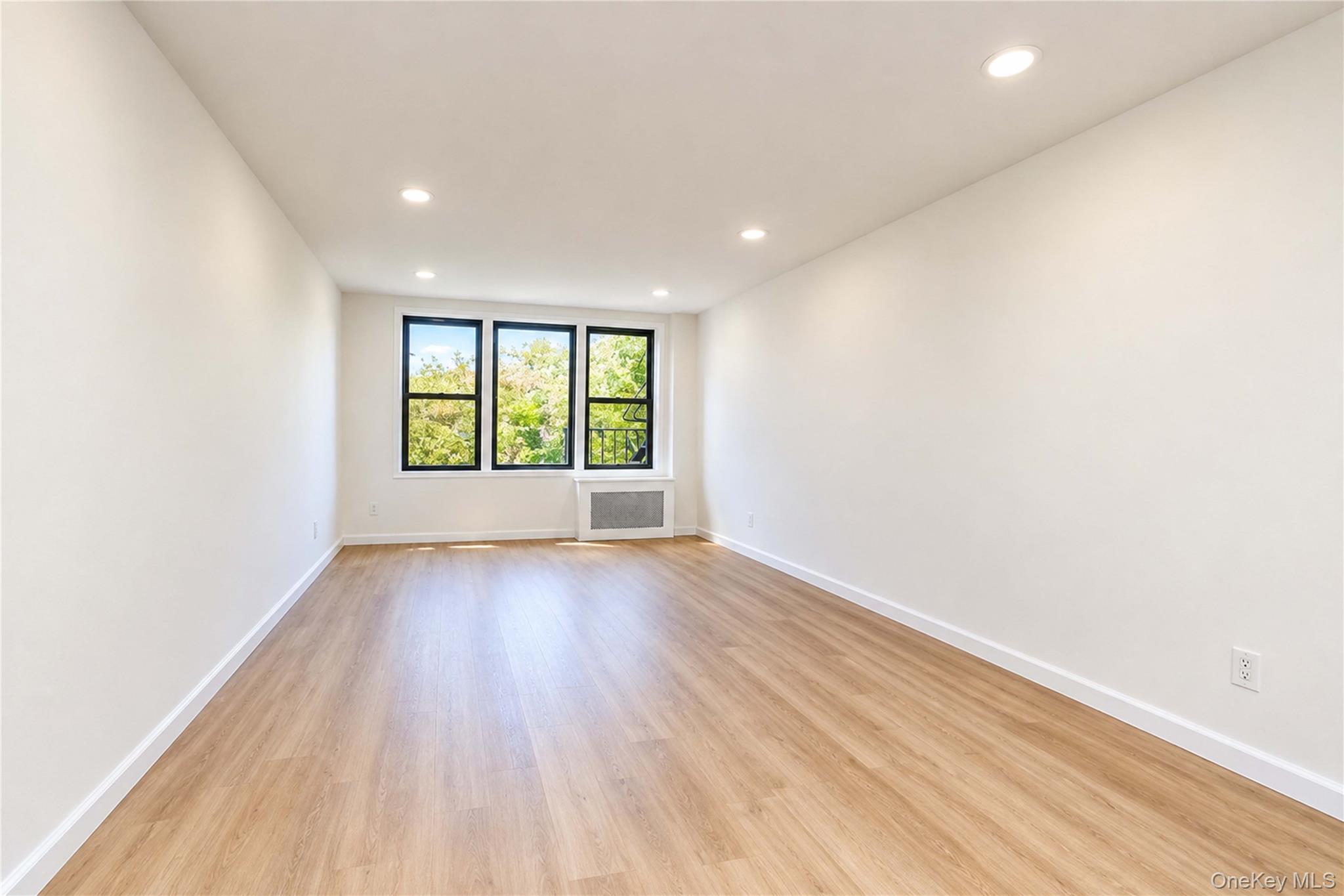 145 Lincoln Property Photo 1