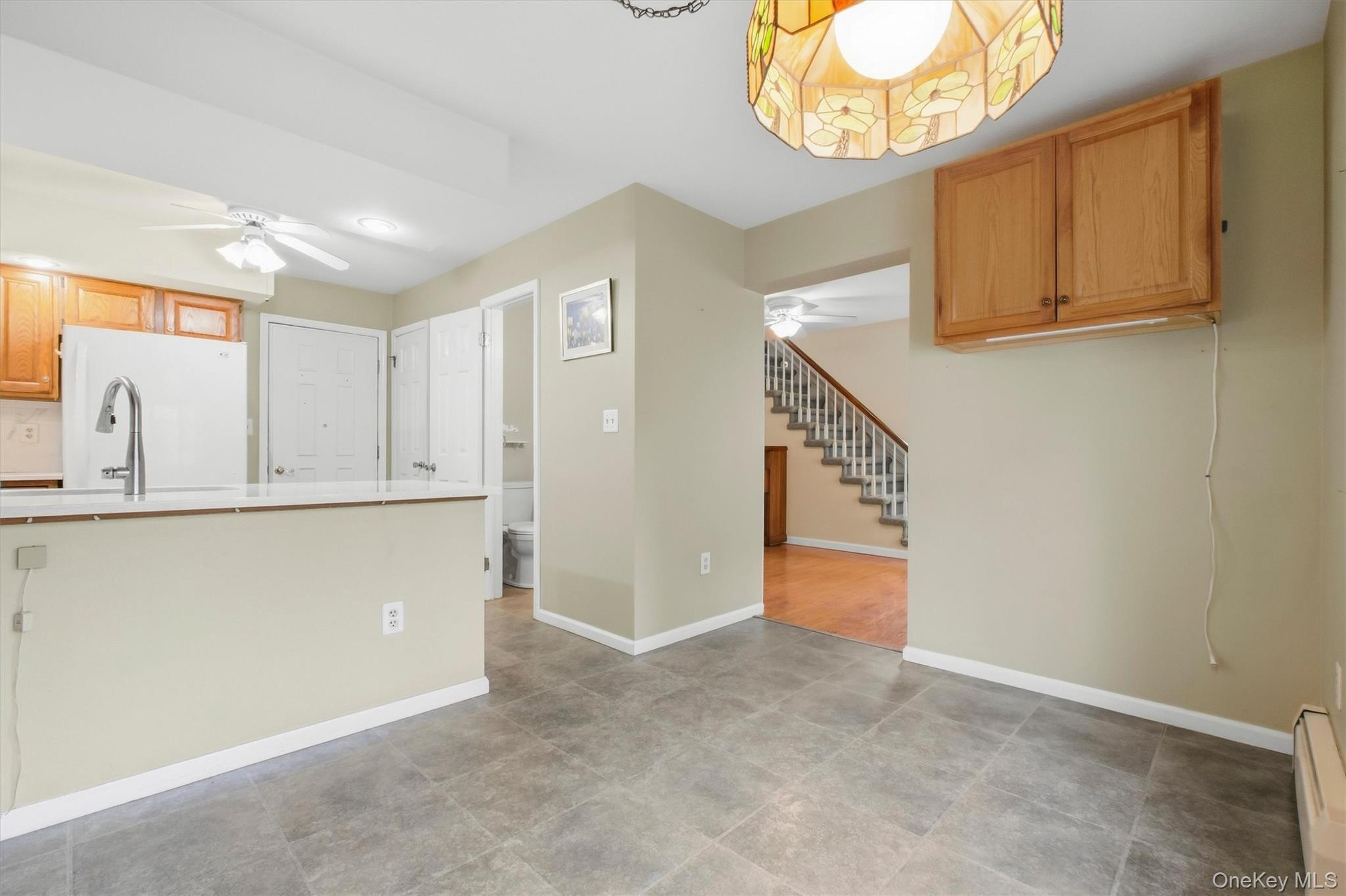 1069 Wolcott Avenue Property Photo 16