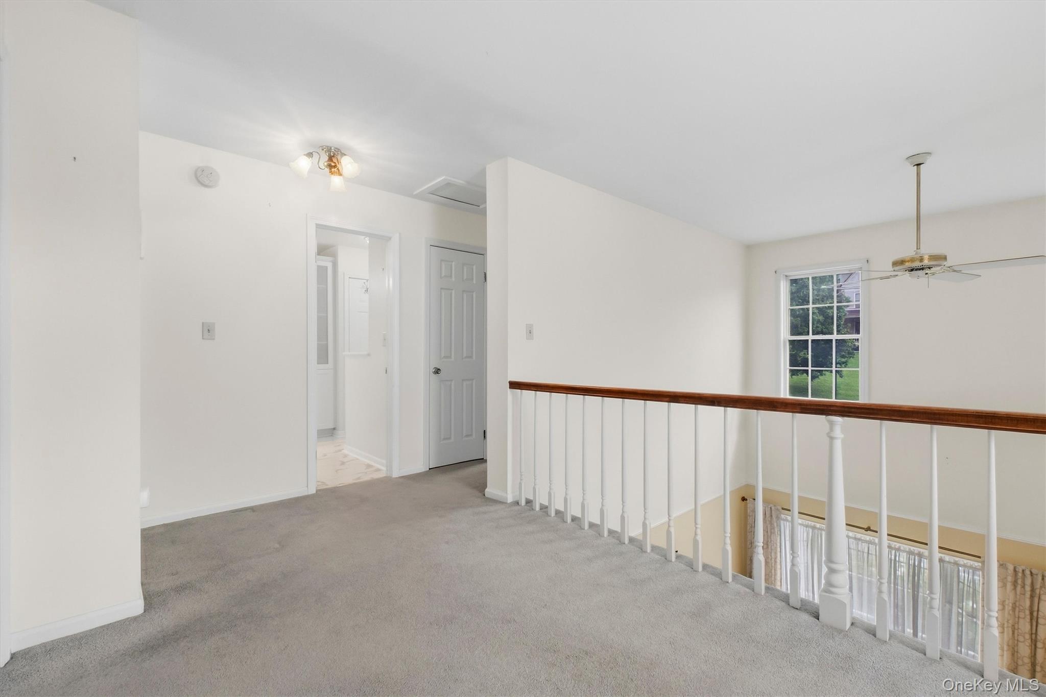 1069 Wolcott Avenue Property Photo 20