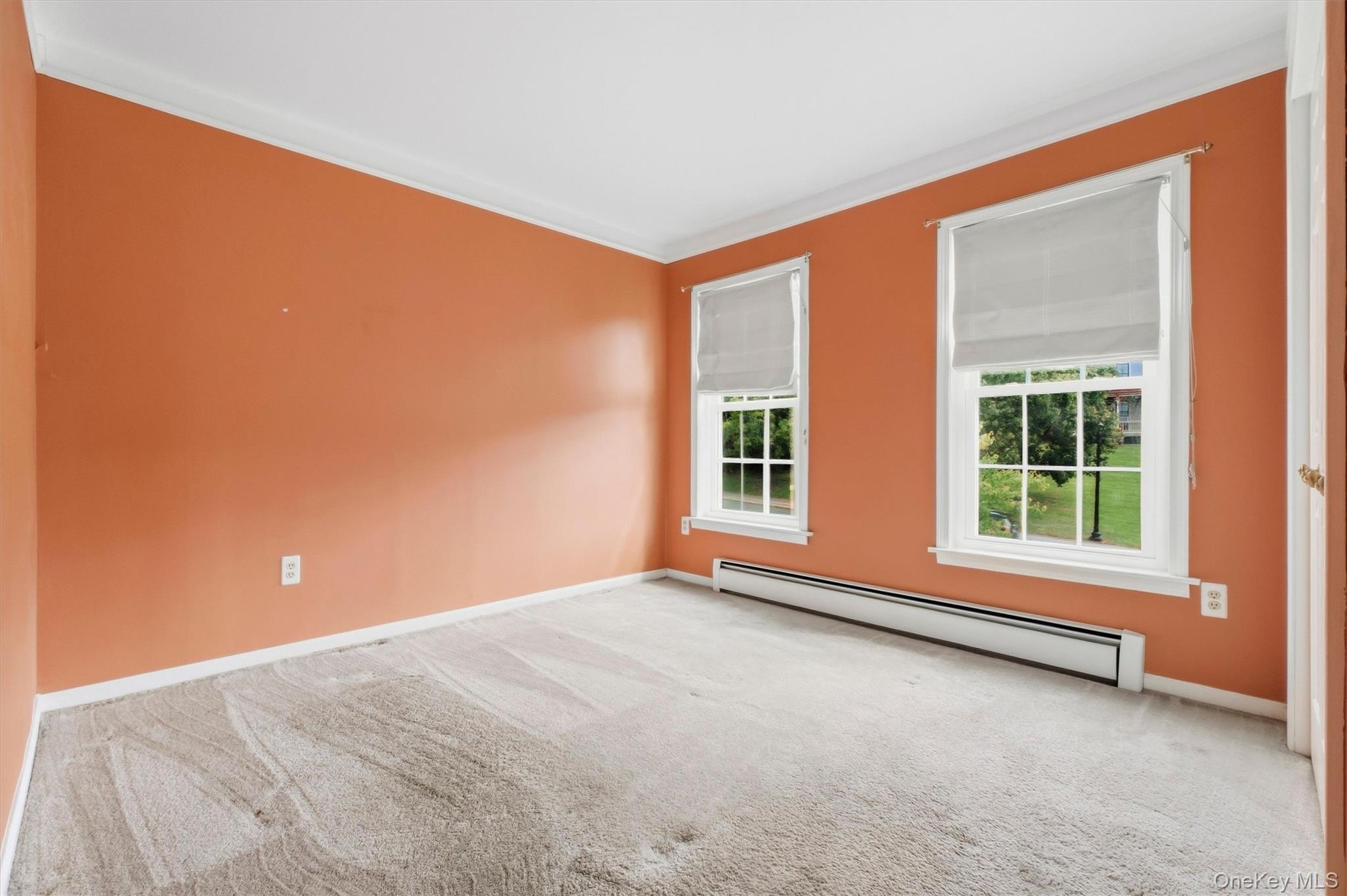 1069 Wolcott Avenue Property Photo 22