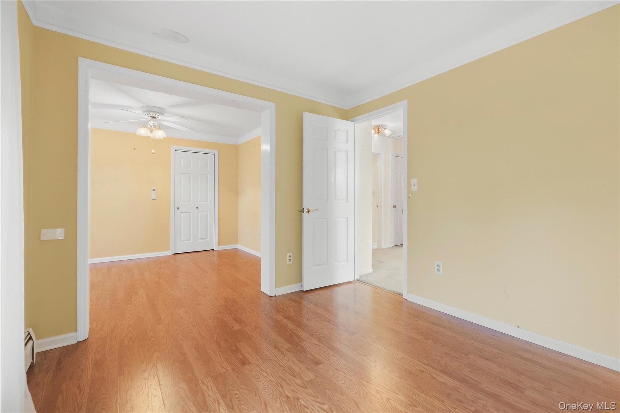 1069 Wolcott Avenue Property Photo 26