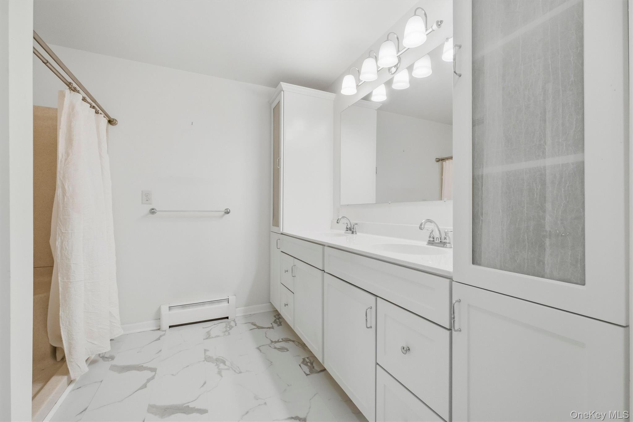 1069 Wolcott Avenue Property Photo 27