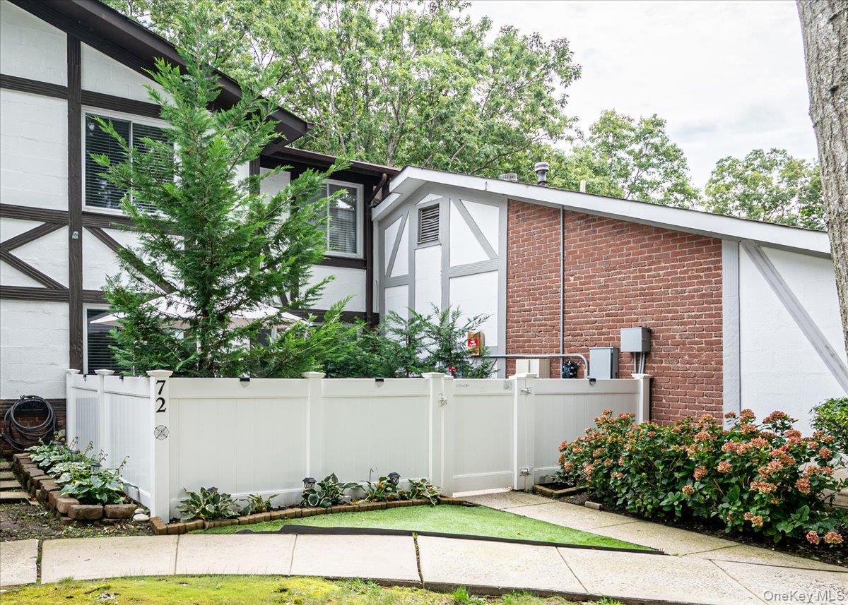 72 Birchwood Road 72 Property Photo 1